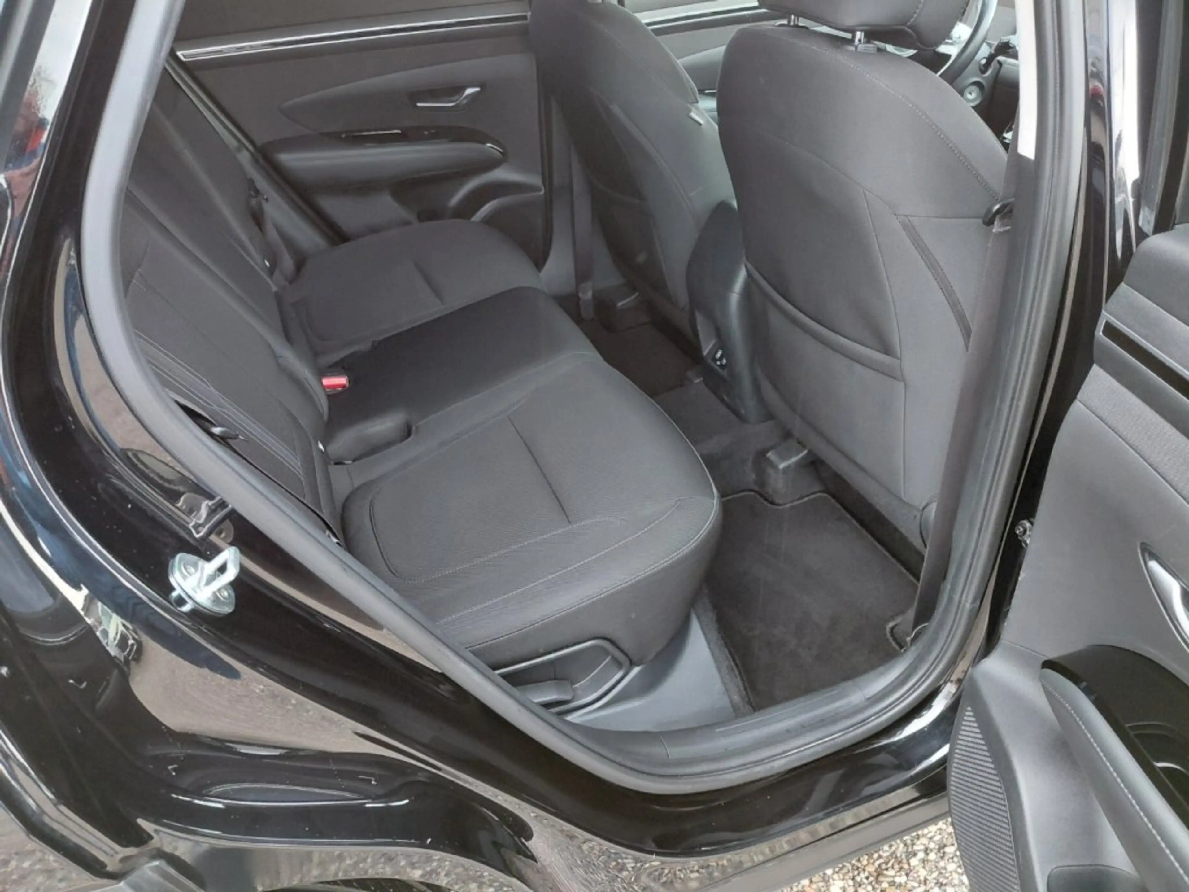 Hyundai TUCSON NX4 Smart Line 1,6 T-GDi 2WD t1bs0-P4-O3 — photo 8