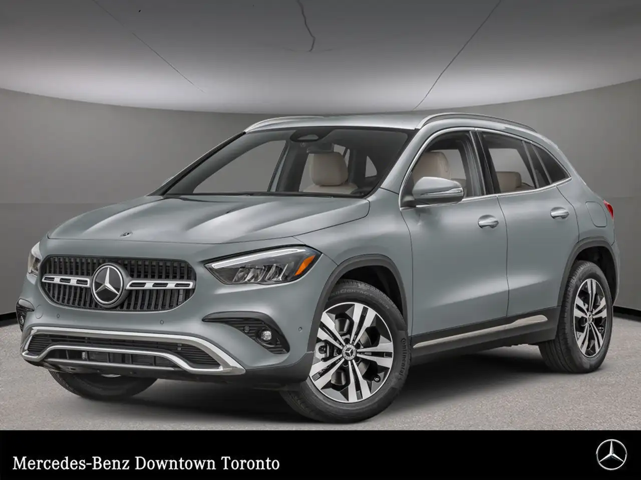 Mercedes-Benz GLA снимка Mercedes-Benz GLA