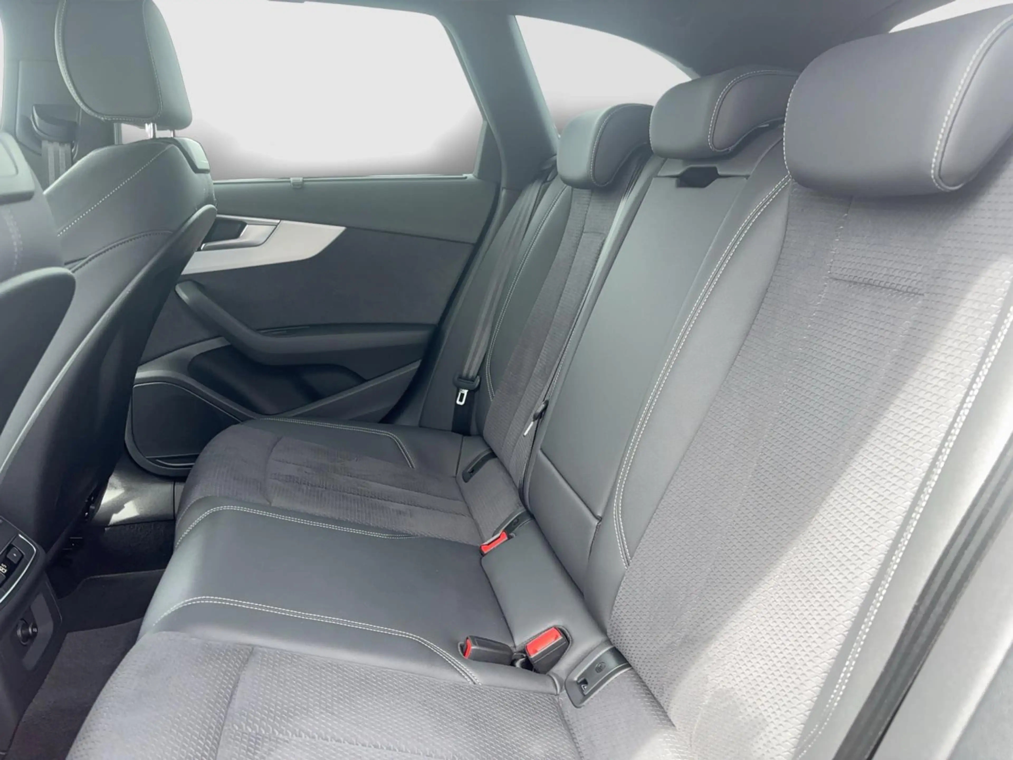 Audi S4 Avant S4 Avant 55 TDI quattro LED Navi RKamera APS — photo 12