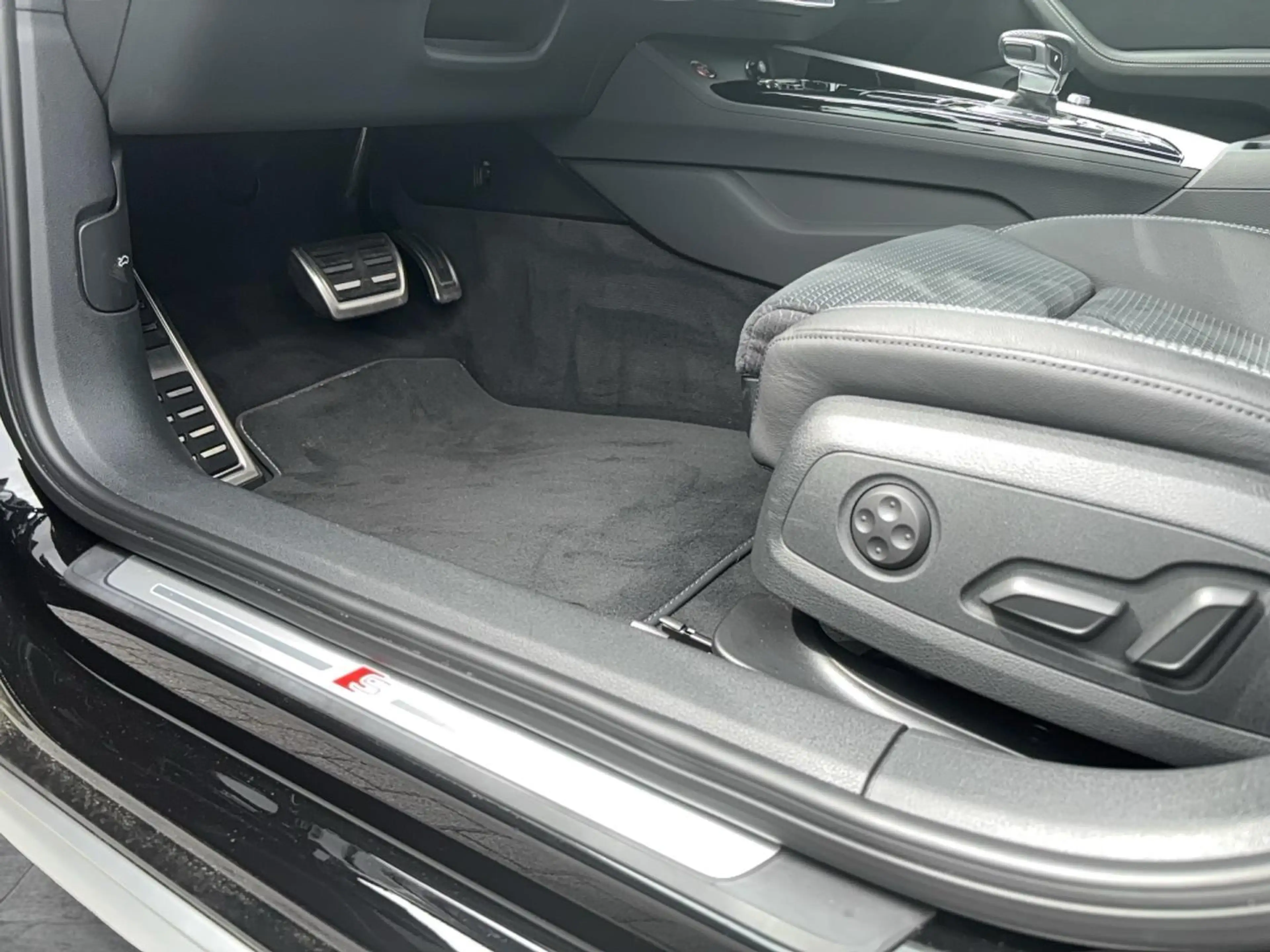 Audi S4 Avant S4 Avant 55 TDI quattro LED Navi RKamera APS — photo 15