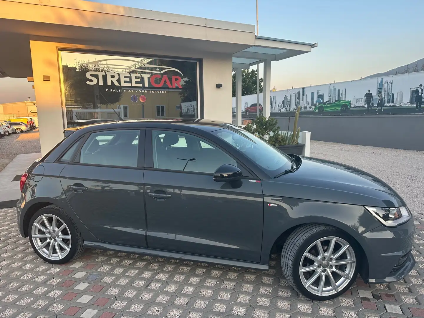 Audi A1 A1 SPB 1.4 TDI S tronic Admired Grigio - 2