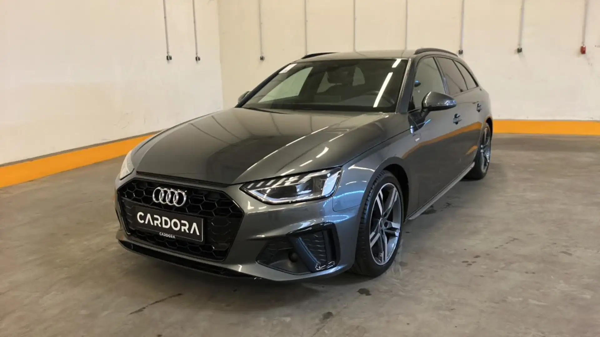 Audi A4 35 2.0 TDI S line MATRIX*AHK*NAVI*SHZ*TEMP*ASSIST Grau - 2