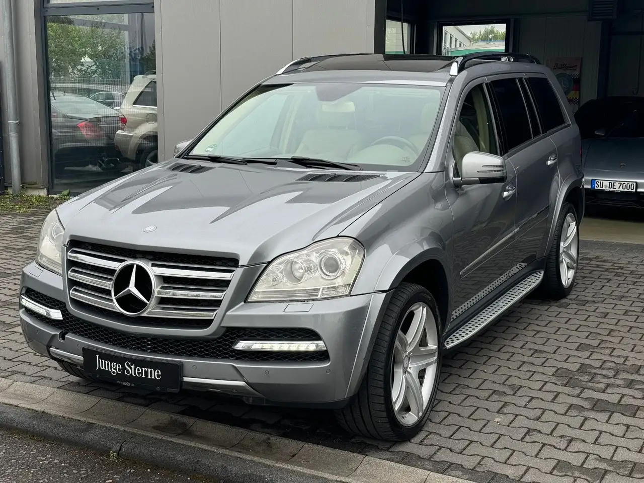 Mercedes-Benz GL 500