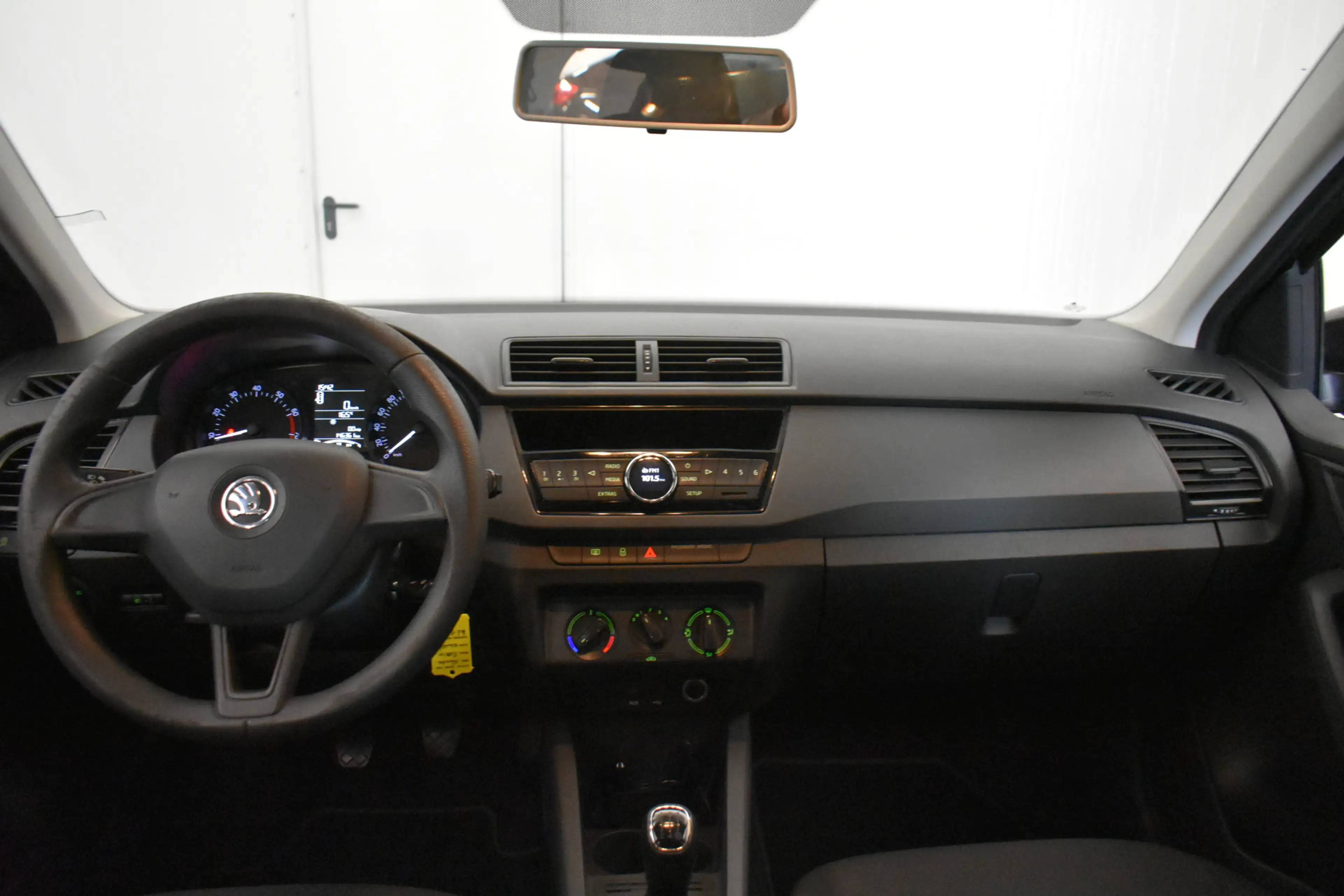 Skoda Fabia Combi 1.0 MPI Active APK 07-2027 — photo 10