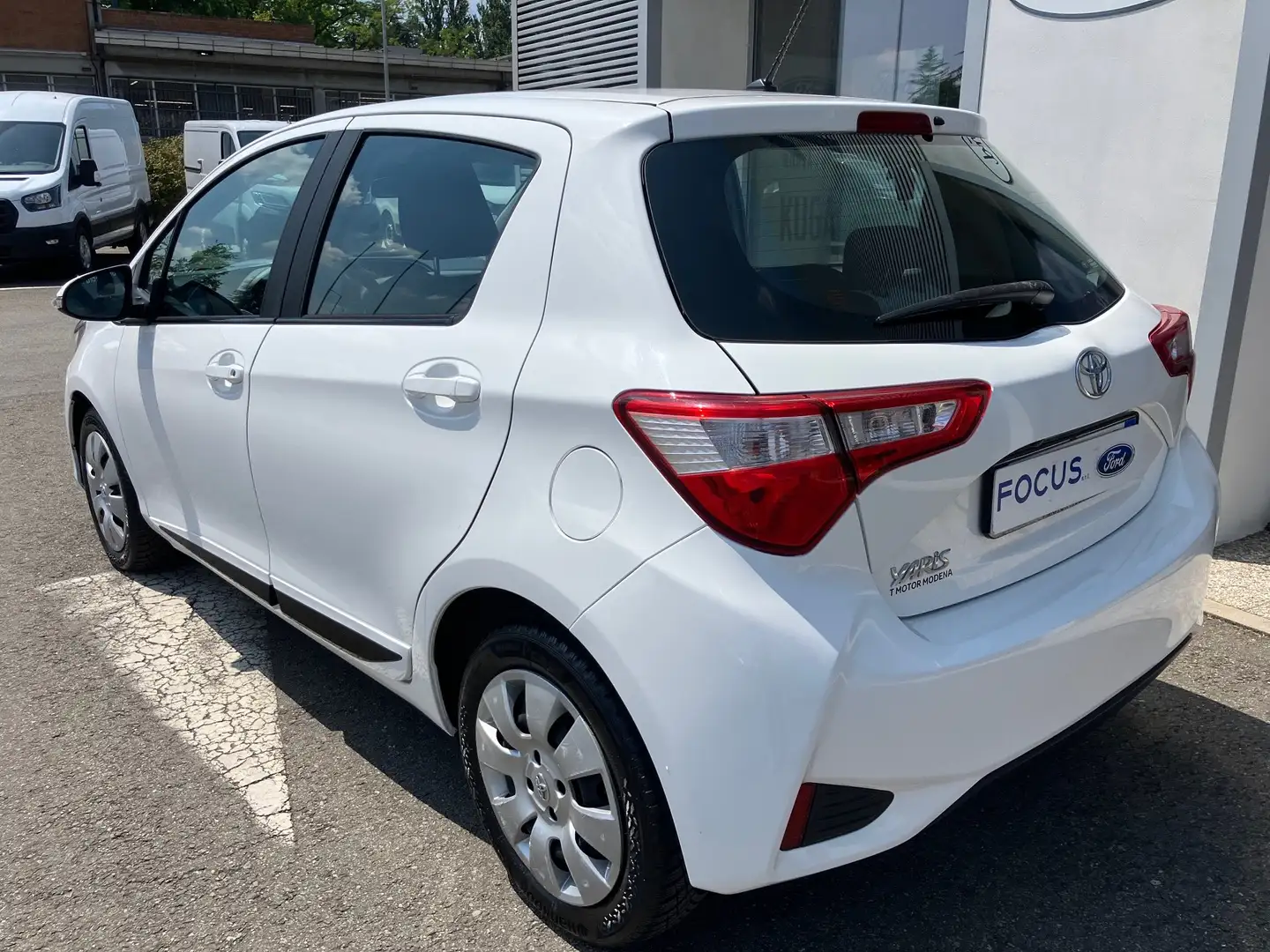 Toyota Yaris Yaris 5p 1.0 Active my18 Bianco - 2