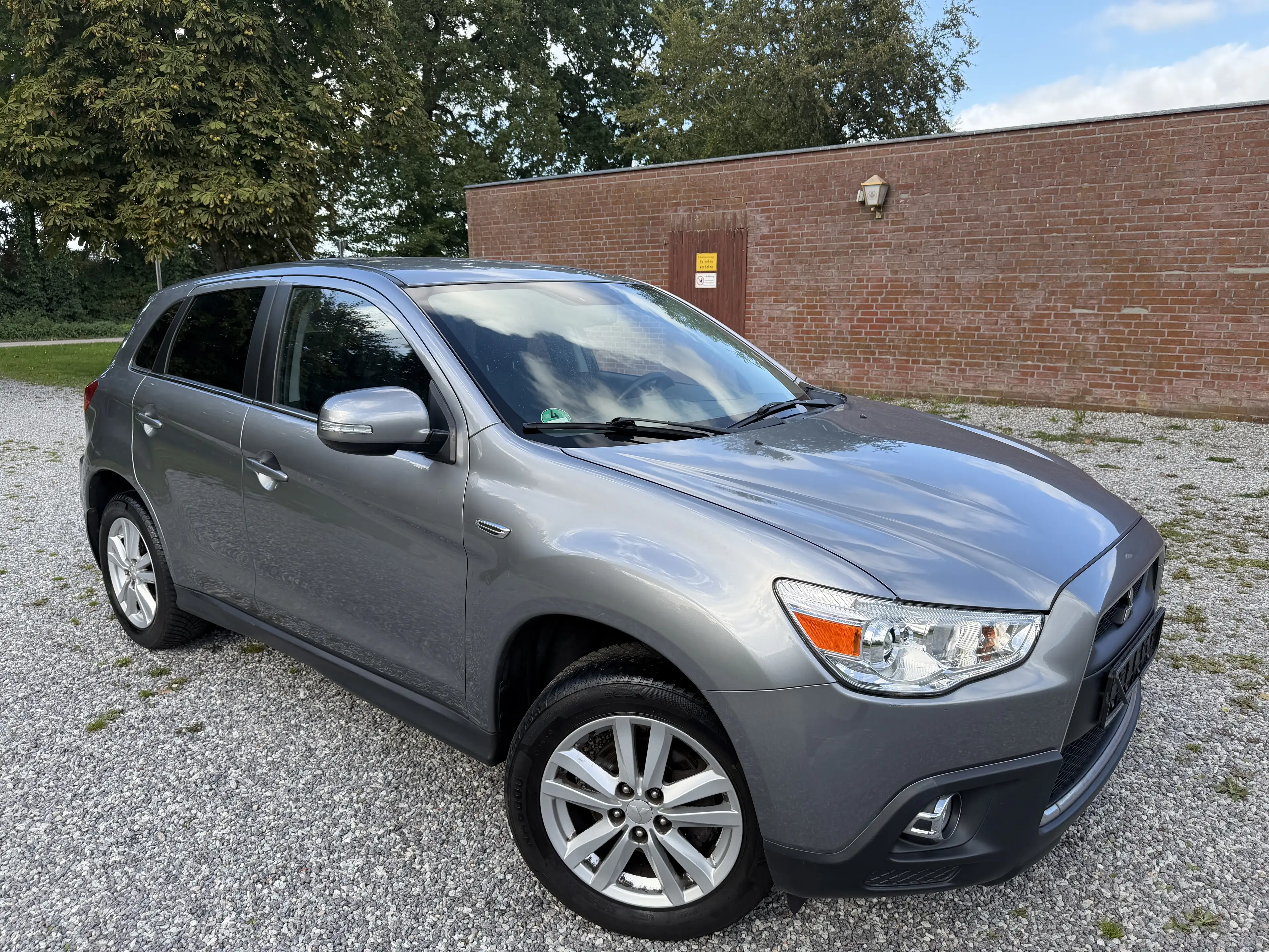 Mitsubishi ASX Edition 2WD, Inkl 12 Monate Garantie, Klima, Anhängerkupplung