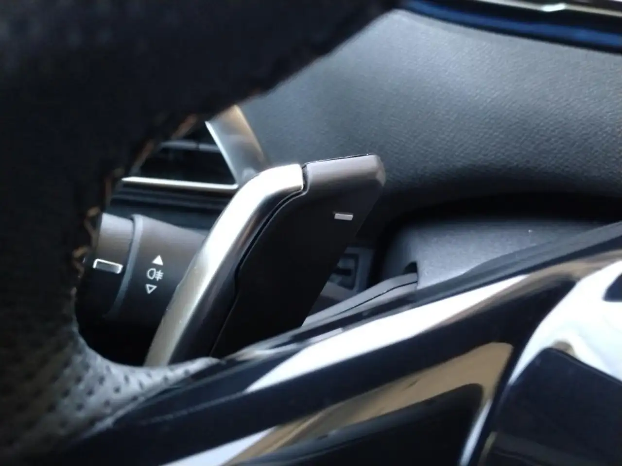Peugeot 3008 3008 — photo 23