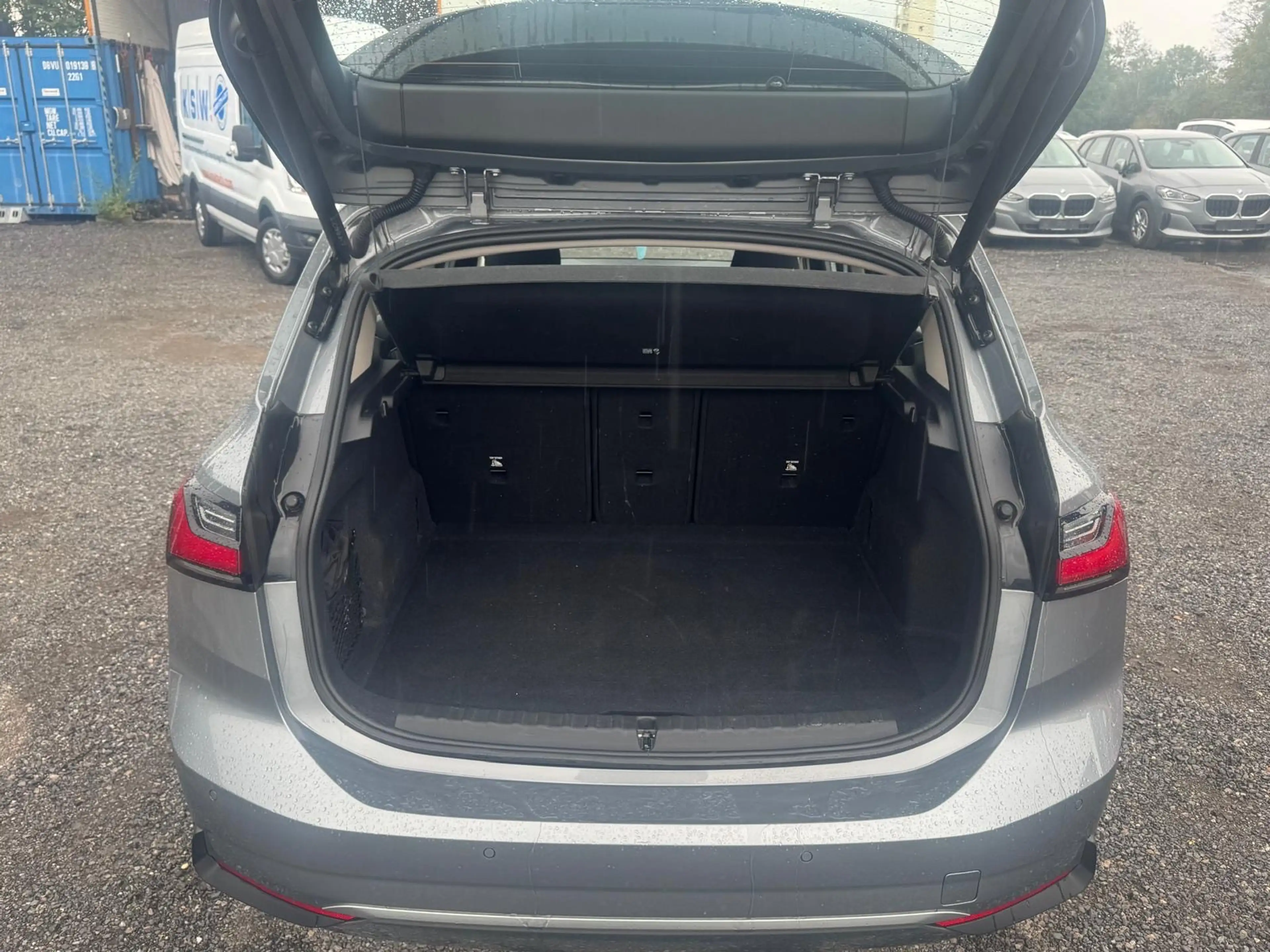 BMW 218 218d Active Tourer Aut. — photo 8
