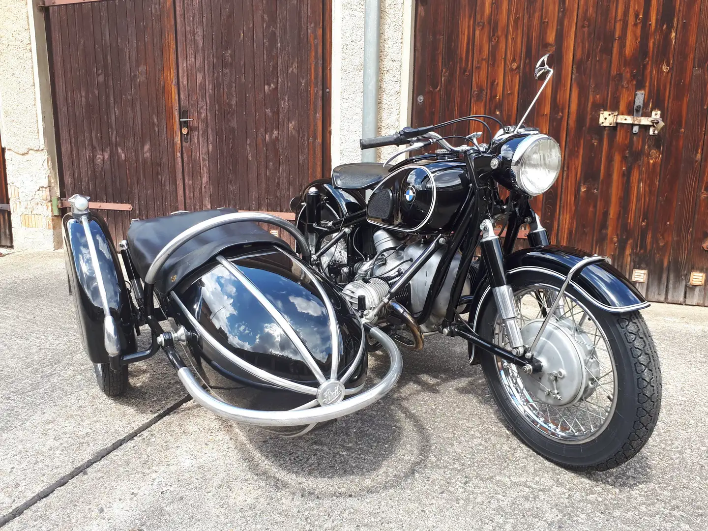 BMW R 60 R 60 / 2 Gespann mit Steib S 501 Seitenwagen Black - 2