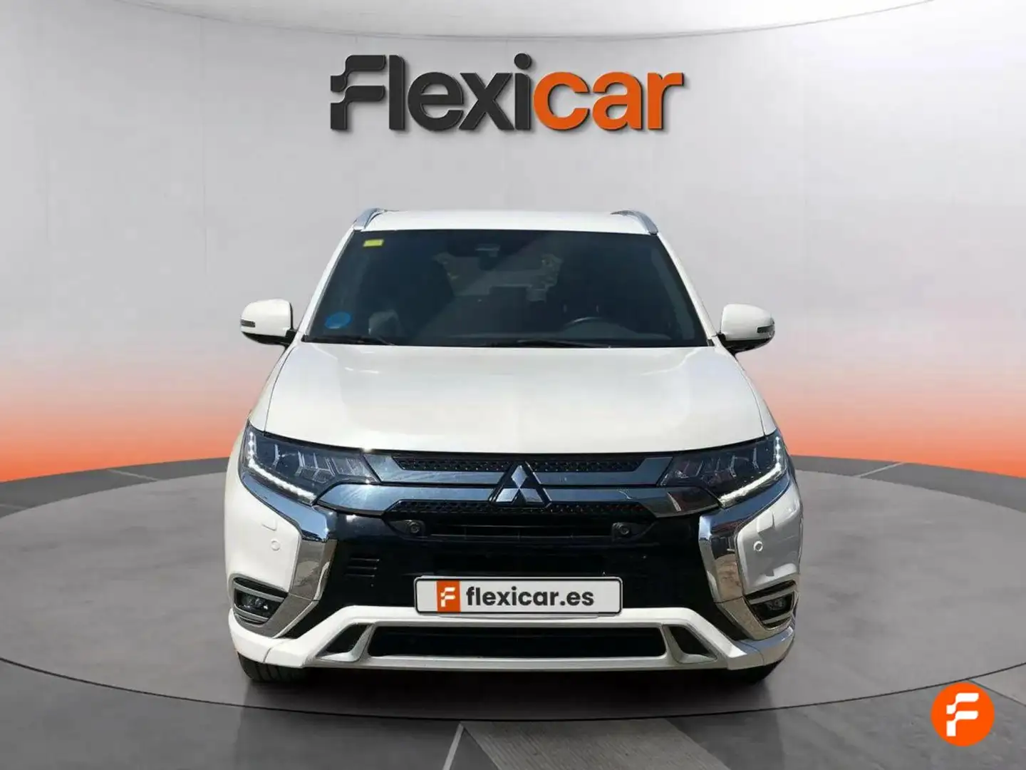 Mitsubishi Outlander 2.0 PHEV Kaiteki Auto 4WD Blanco - 2