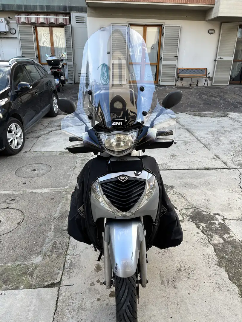 Honda SH 125 Gri - 1
