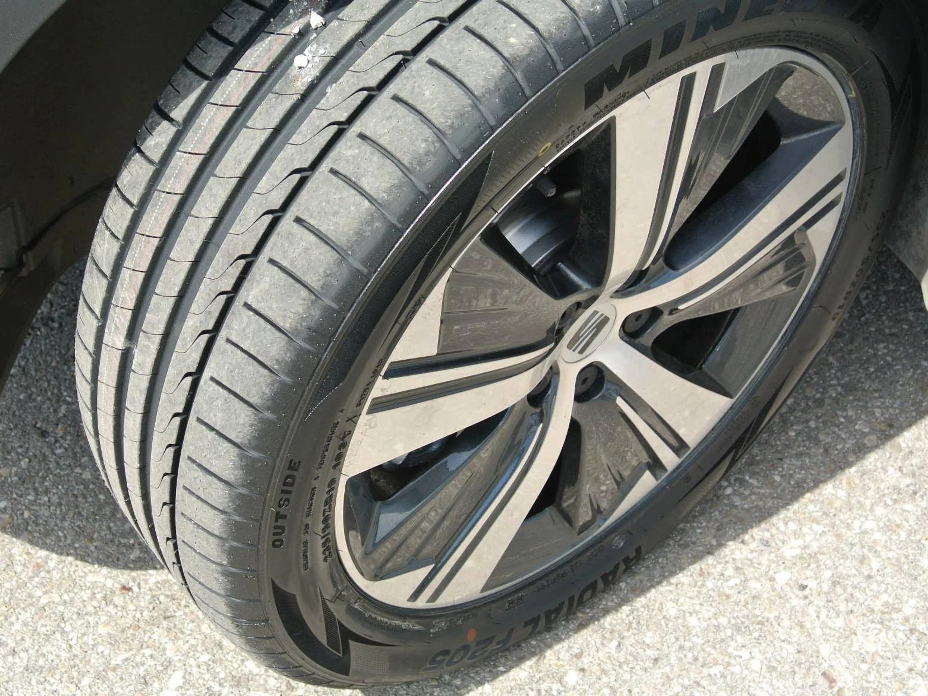 SEAT Tarraco 1.4 e-Hybrid Xperience DSG * AHK * LED * KAMERA — photo 6
