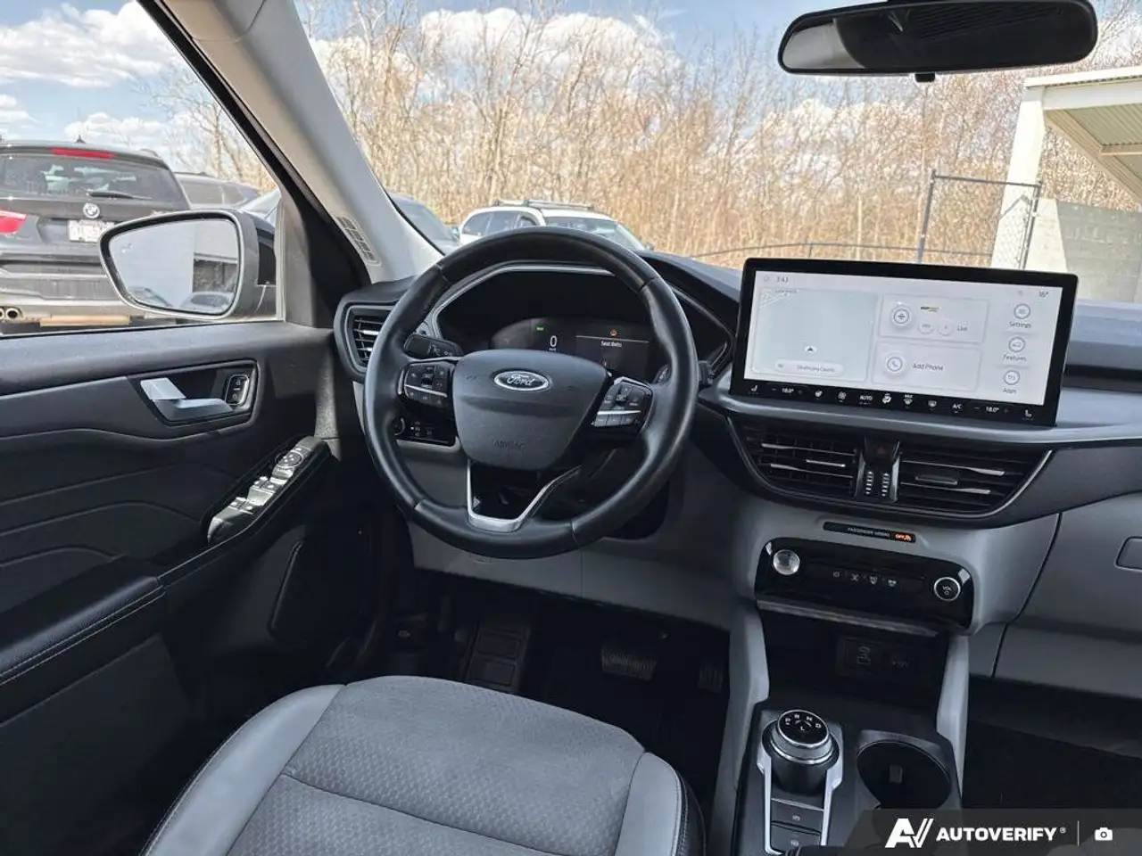 Ford Escape снимка Ford Escape