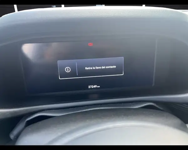 Jeep Avenger view 12