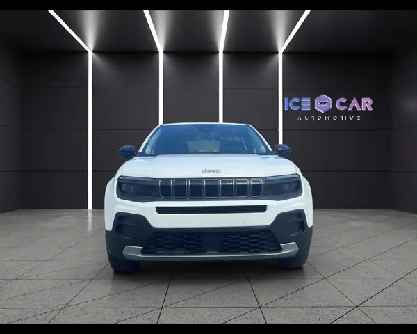 Jeep Avenger view 2