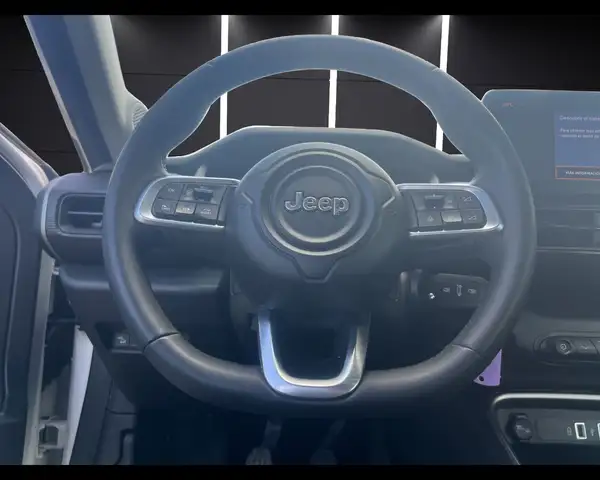Jeep Avenger view 11