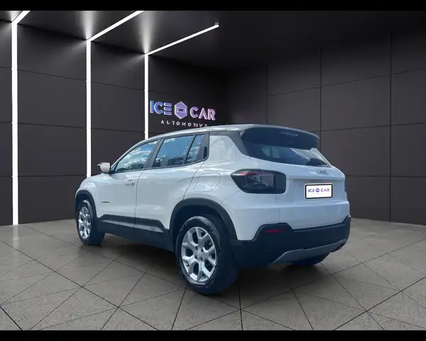 Jeep Avenger view 7