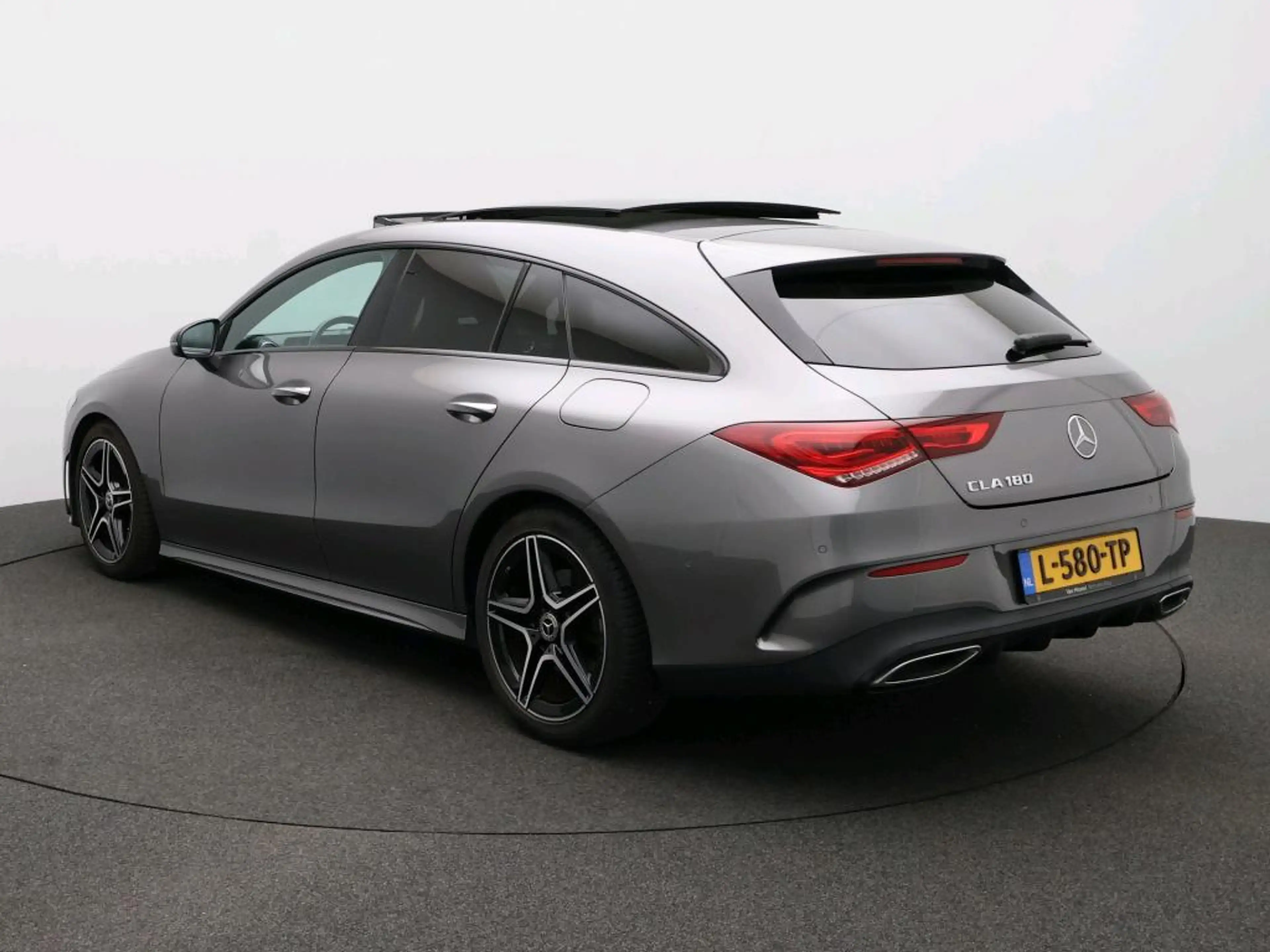 Mercedes-Benz CLA 180 Shooting Brake Business Solution AMG AMG Line | Ni — photo 4