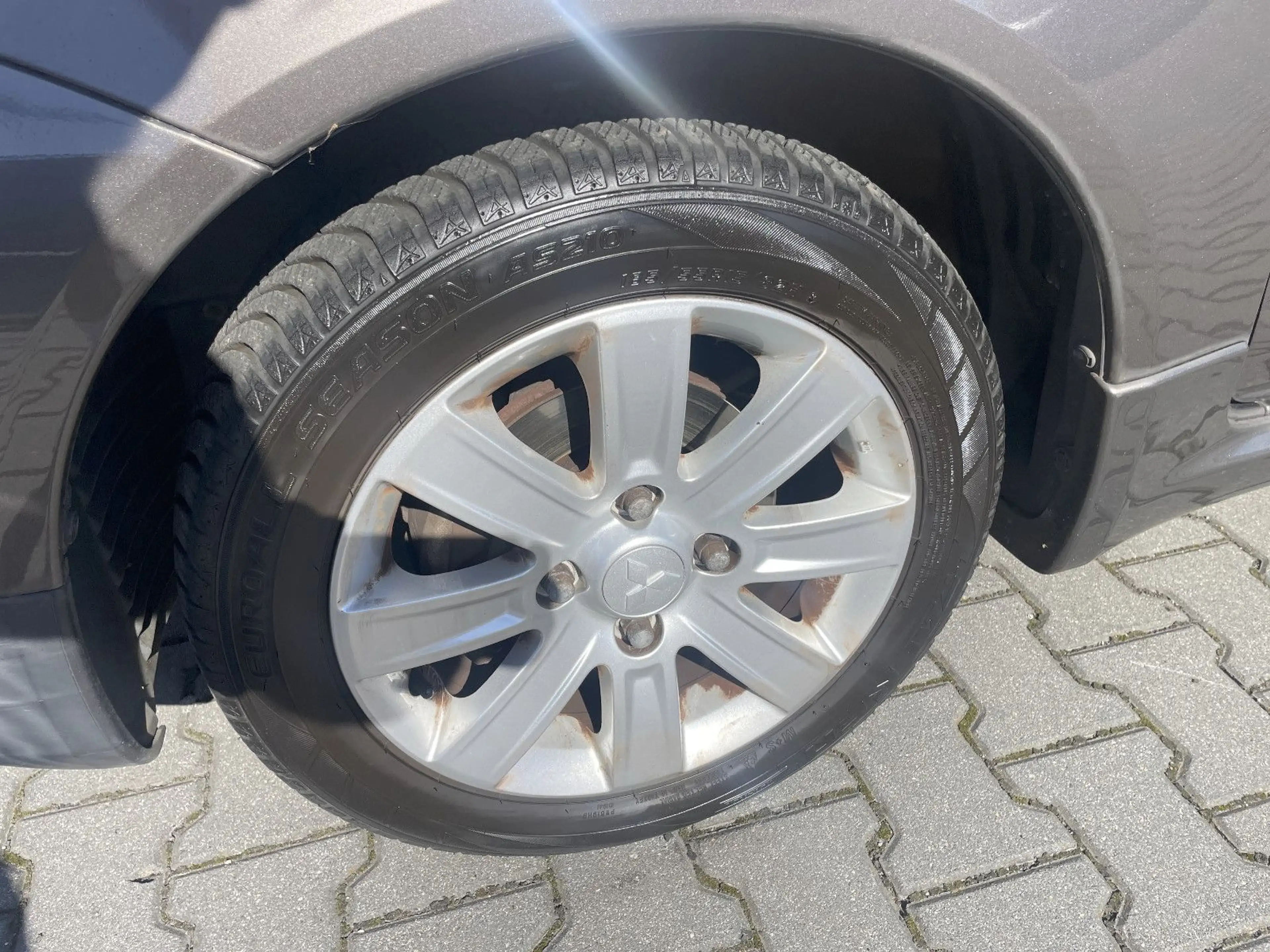 Mitsubishi Colt Lim. 5-trg. ClearTec 35 Jahre / Klima — photo 10