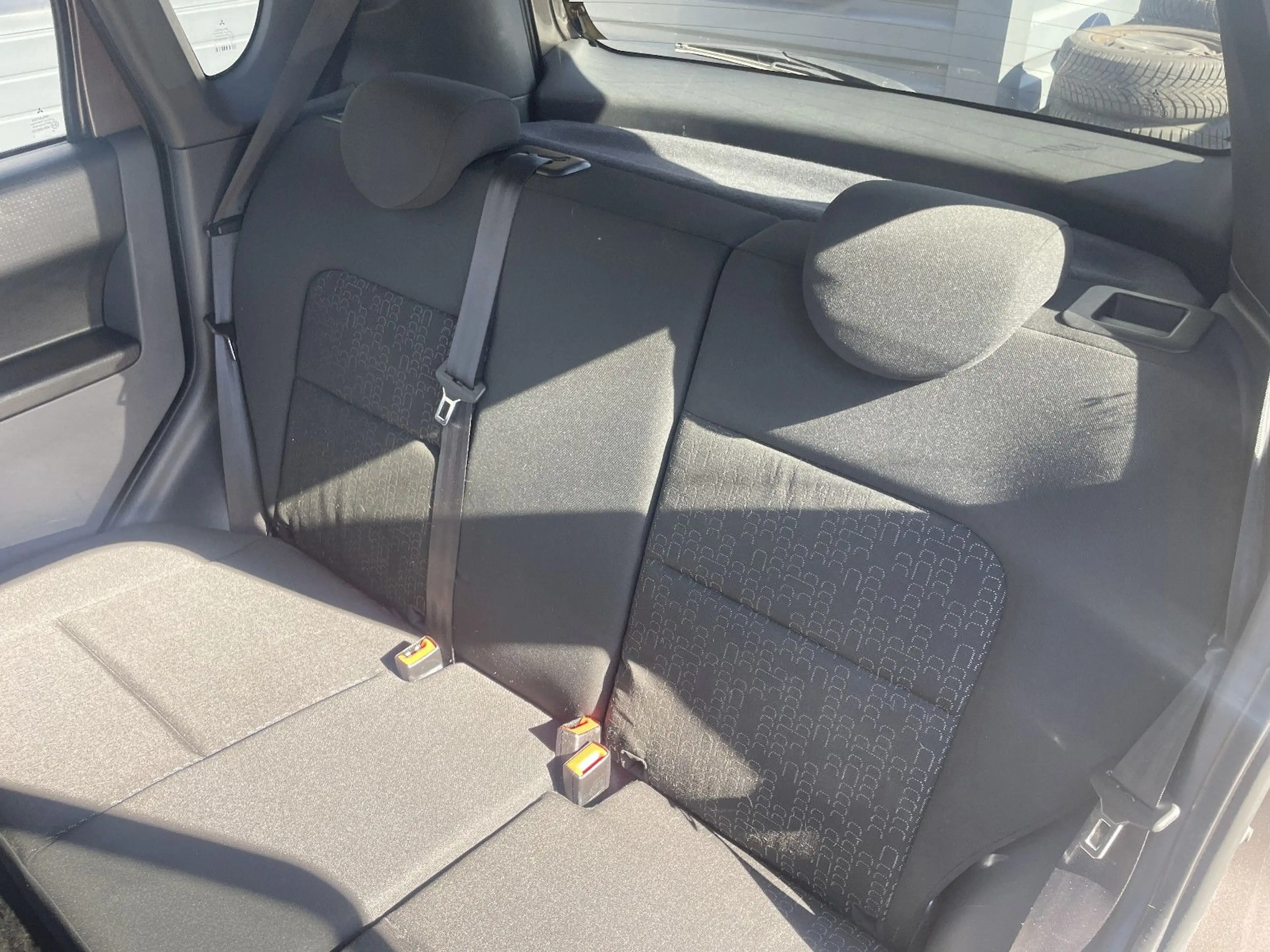 Mitsubishi Colt Lim. 5-trg. ClearTec 35 Jahre / Klima — photo 9