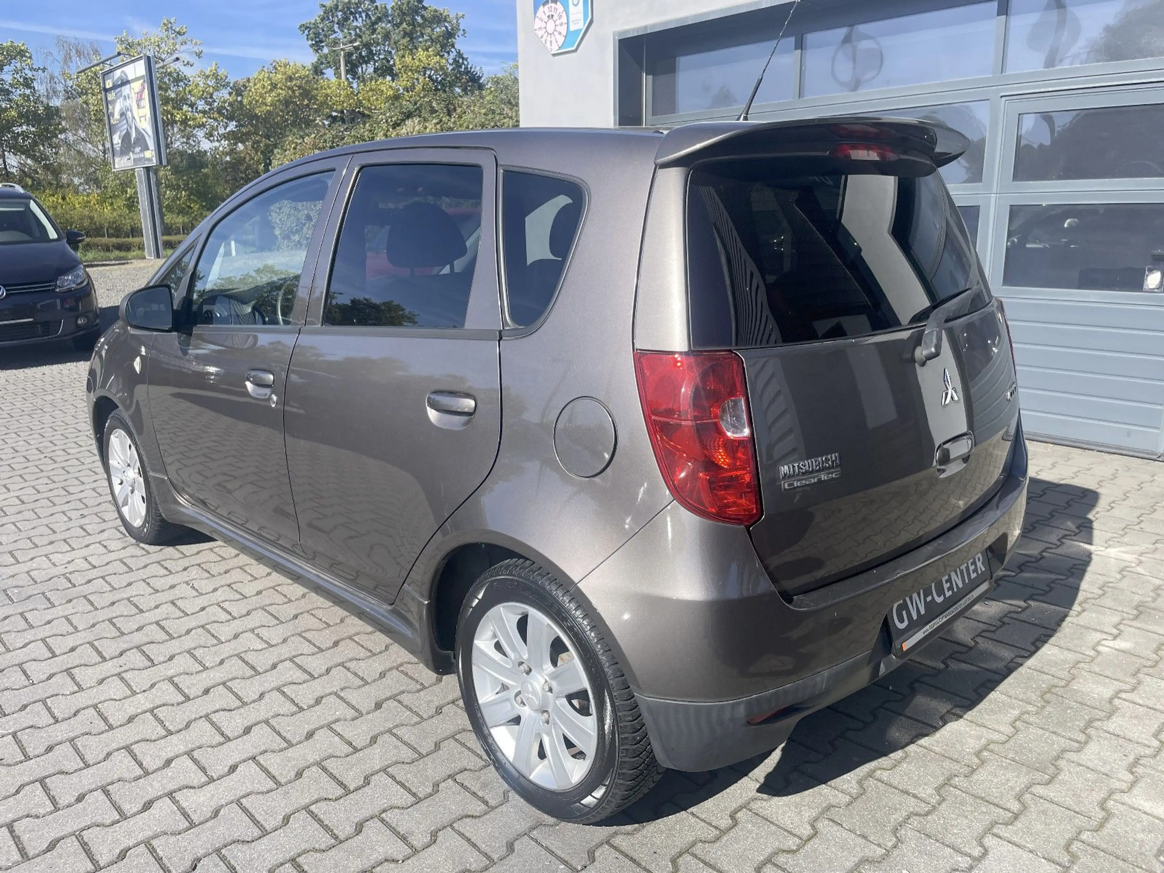 Mitsubishi Colt Lim. 5-trg. ClearTec 35 Jahre / Klima — photo 4