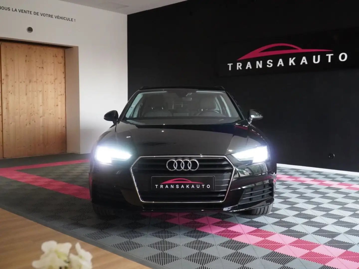 Audi A4 BUSINESS 2.0 TDI 150 S-Tronic 7 Noir - 2