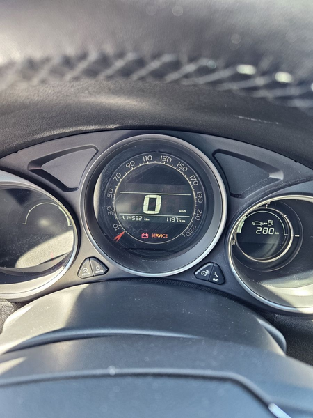 Citroen C4 Lim. Selection — photo 11
