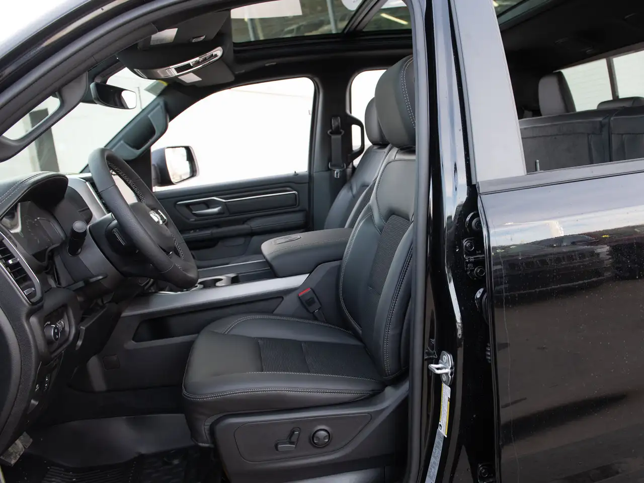 RAM 1500 fotografie RAM 1500