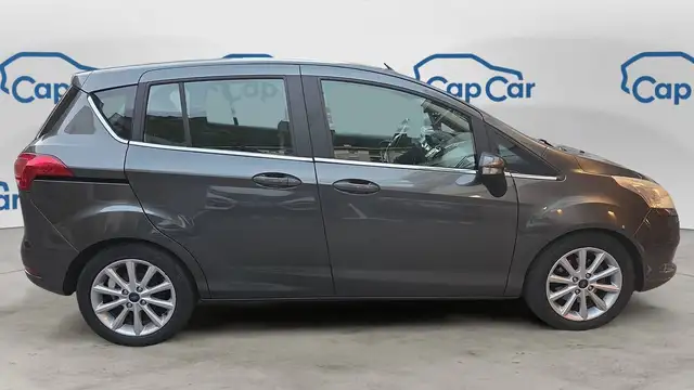 Ford B-Max view 4