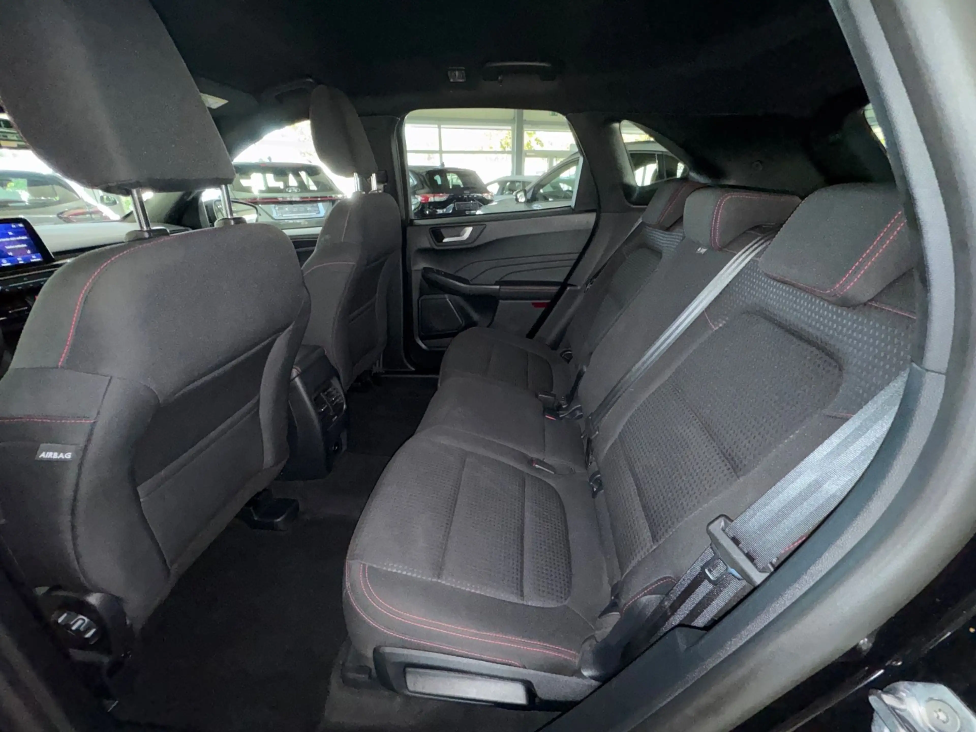 Ford Kuga 2.5i PheV ST-Line Headup RfK ACCNavi — photo 9