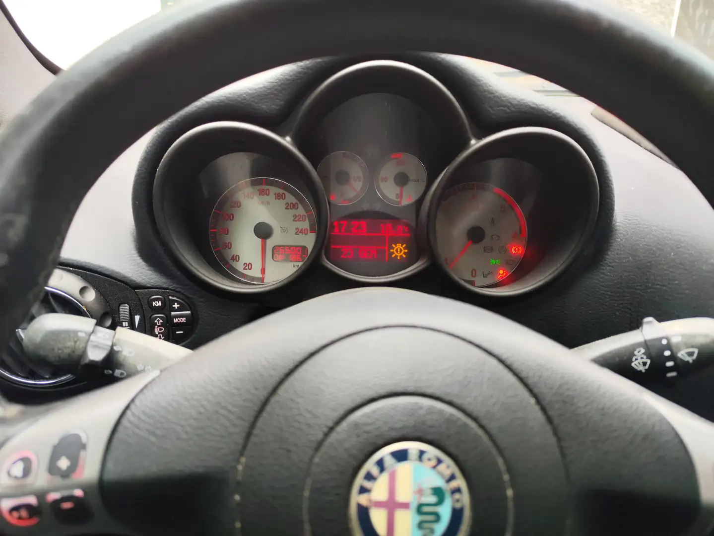 Alfa Romeo GT GT 1.9 jtd mjt Distinctive Nero - 1
