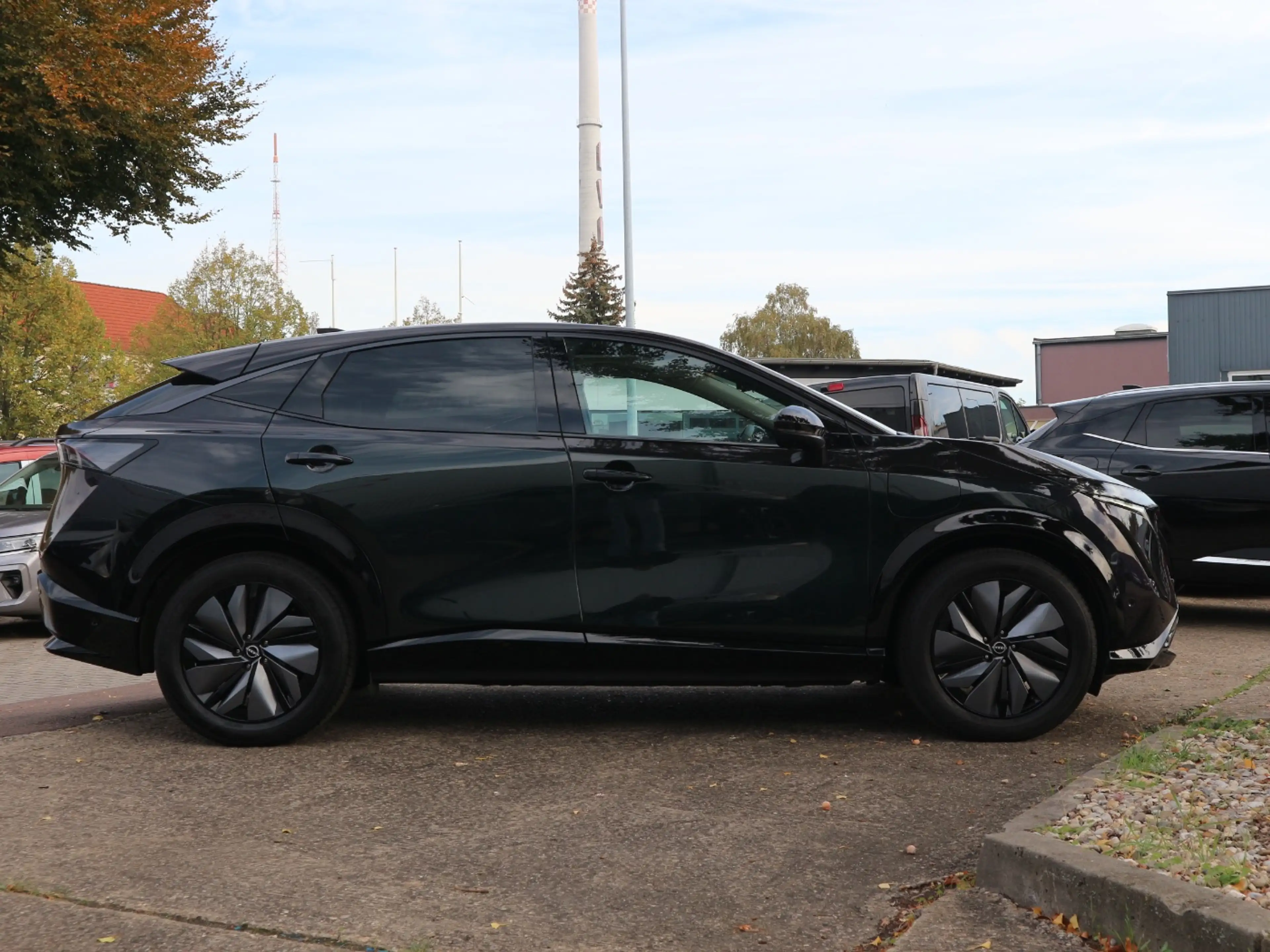 Nissan Ariya (87kWh|22kW-OBC) Evolve Pack e-4orce ACC — photo 9