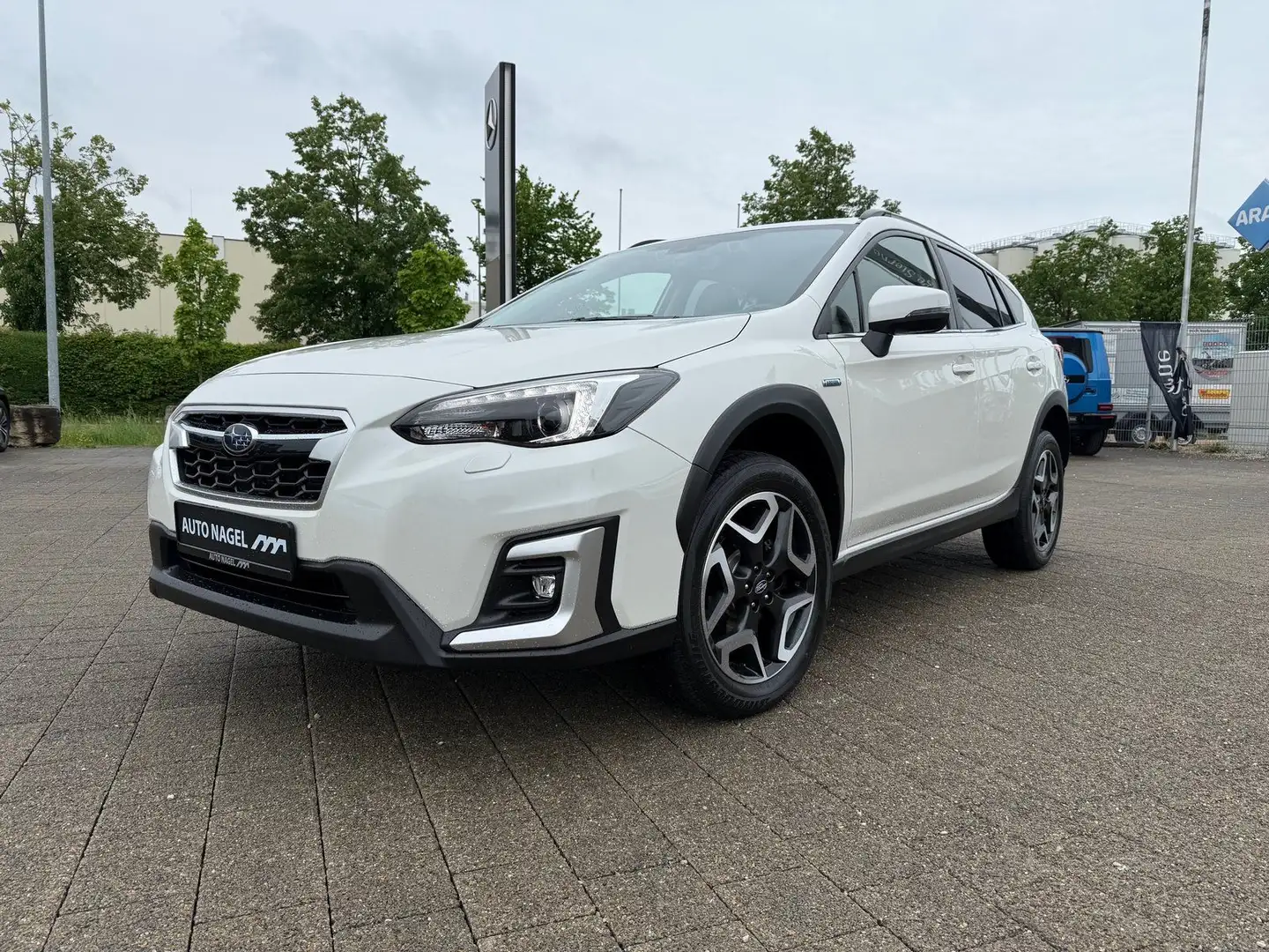 Subaru XV 2.0ie Mild-Hybrid Kamera*Keyless*SHZ*FehrlAss Weiß - 2