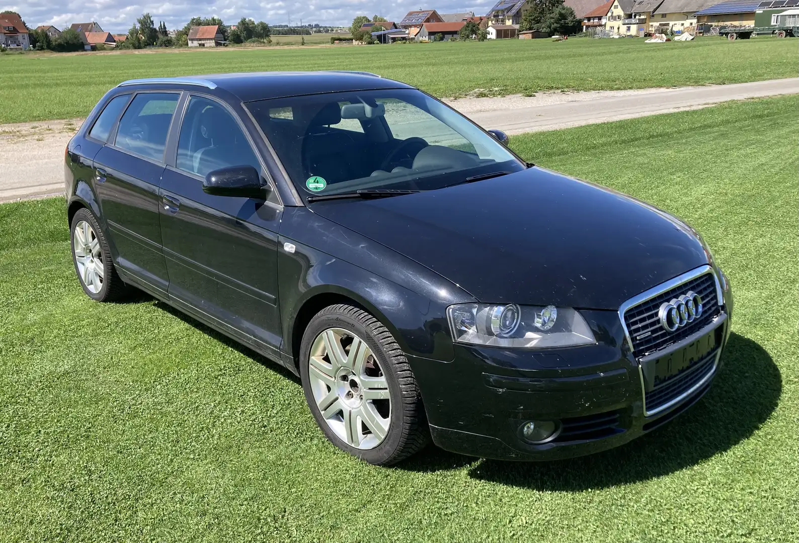 Audi A3 2.0 TFSI Ambition quattro Schwarz - 2