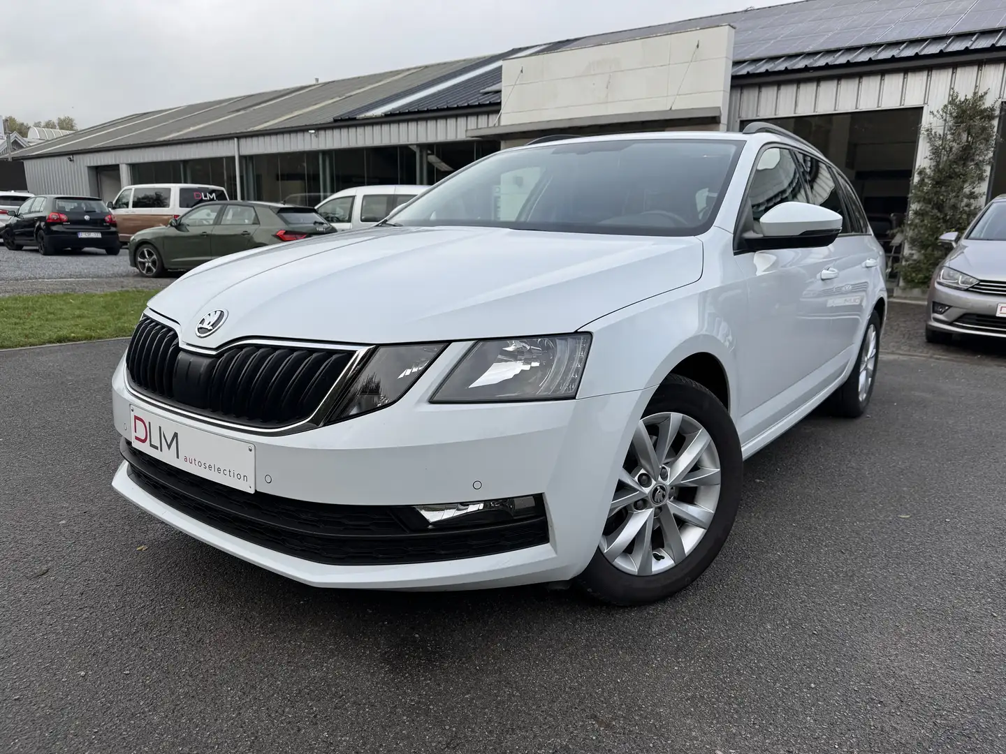 Skoda Octavia Octavia SW 1.0 TSI Ambition (EU6.2) Blanc - 1
