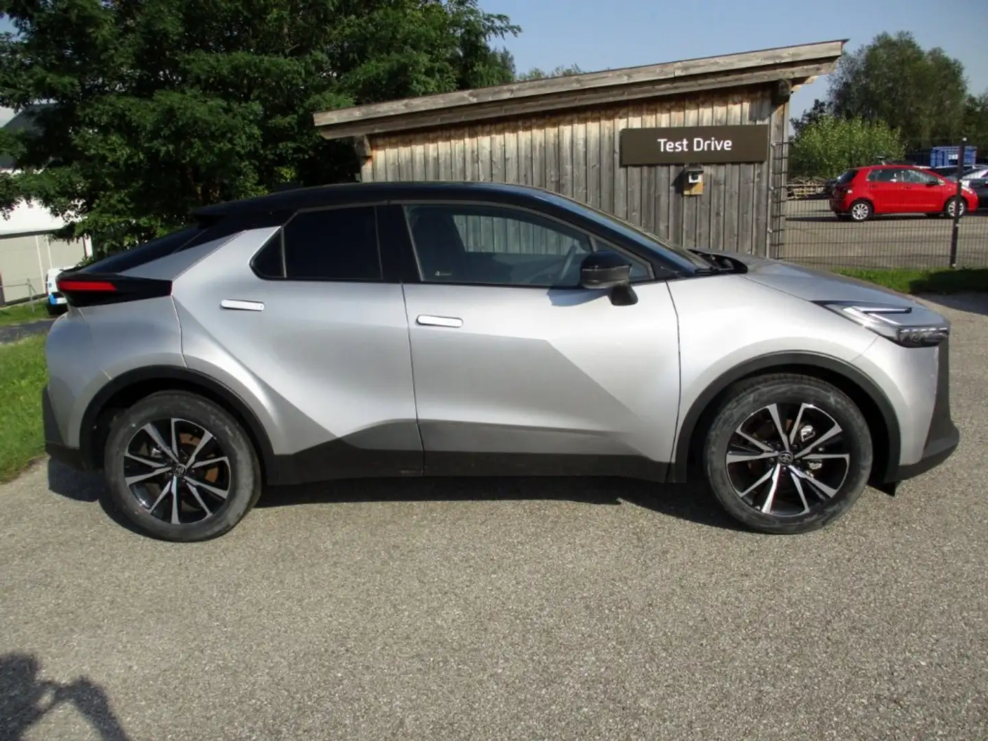 Toyota C-HR 1,8 HSD Active-Drive + TechPaket Silber - 2