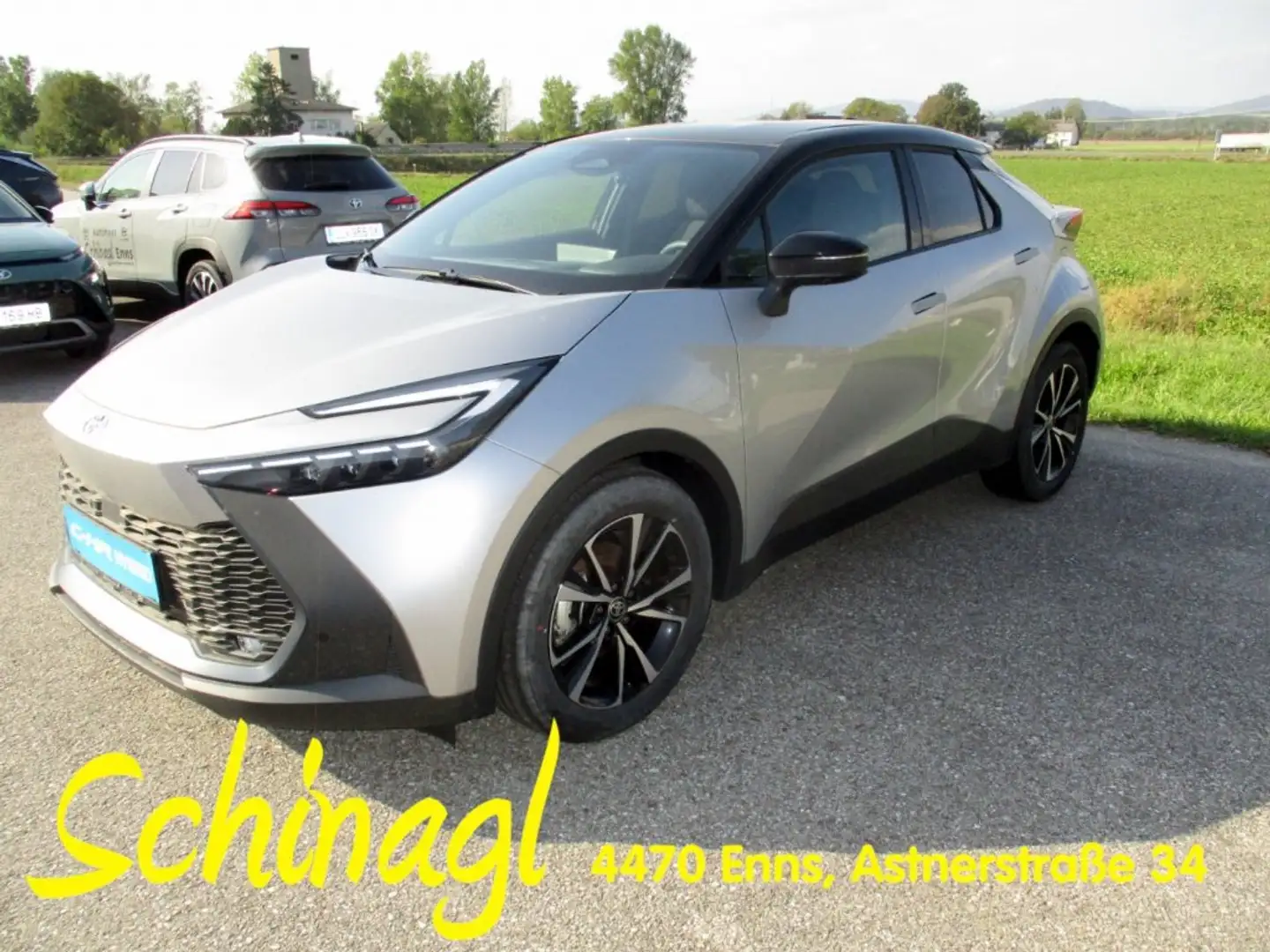 Toyota C-HR 1,8 HSD Active-Drive + TechPaket Silber - 1
