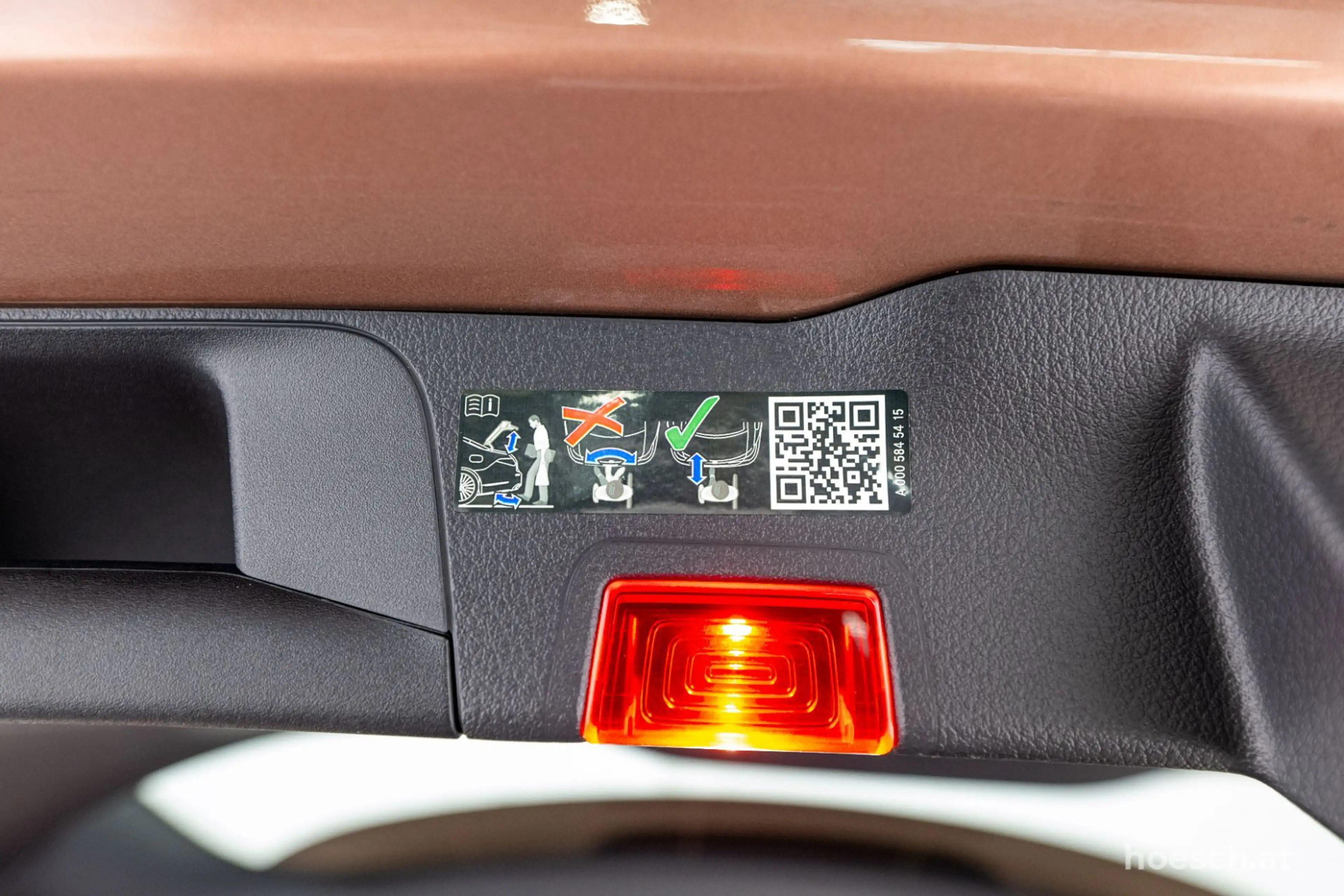 Mercedes-Benz EQB 300 4M Electric Art ADVANCED PLUS SCHNÄPPCHEN — photo 10