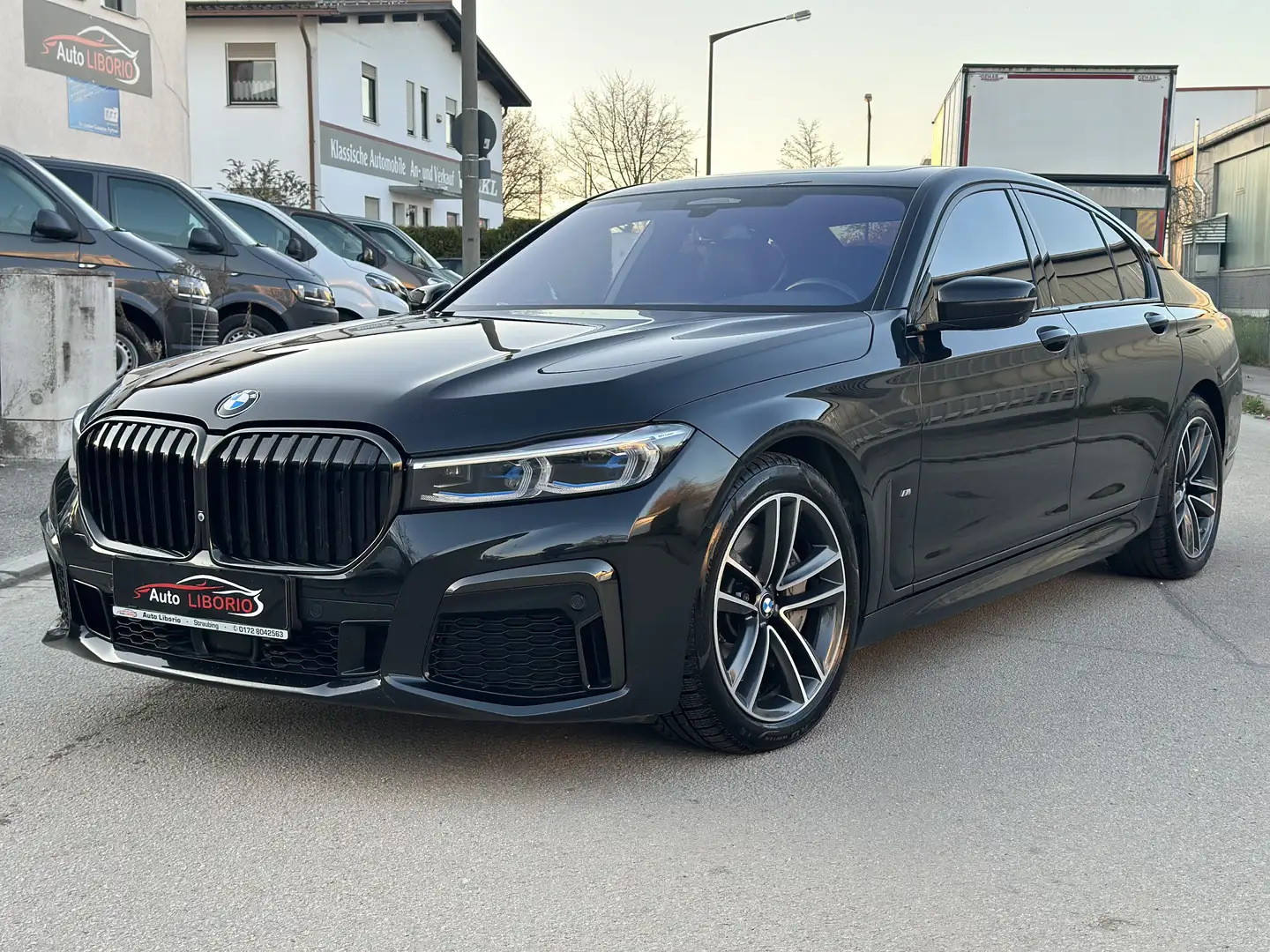 BMW 740 740d xDrive - 1