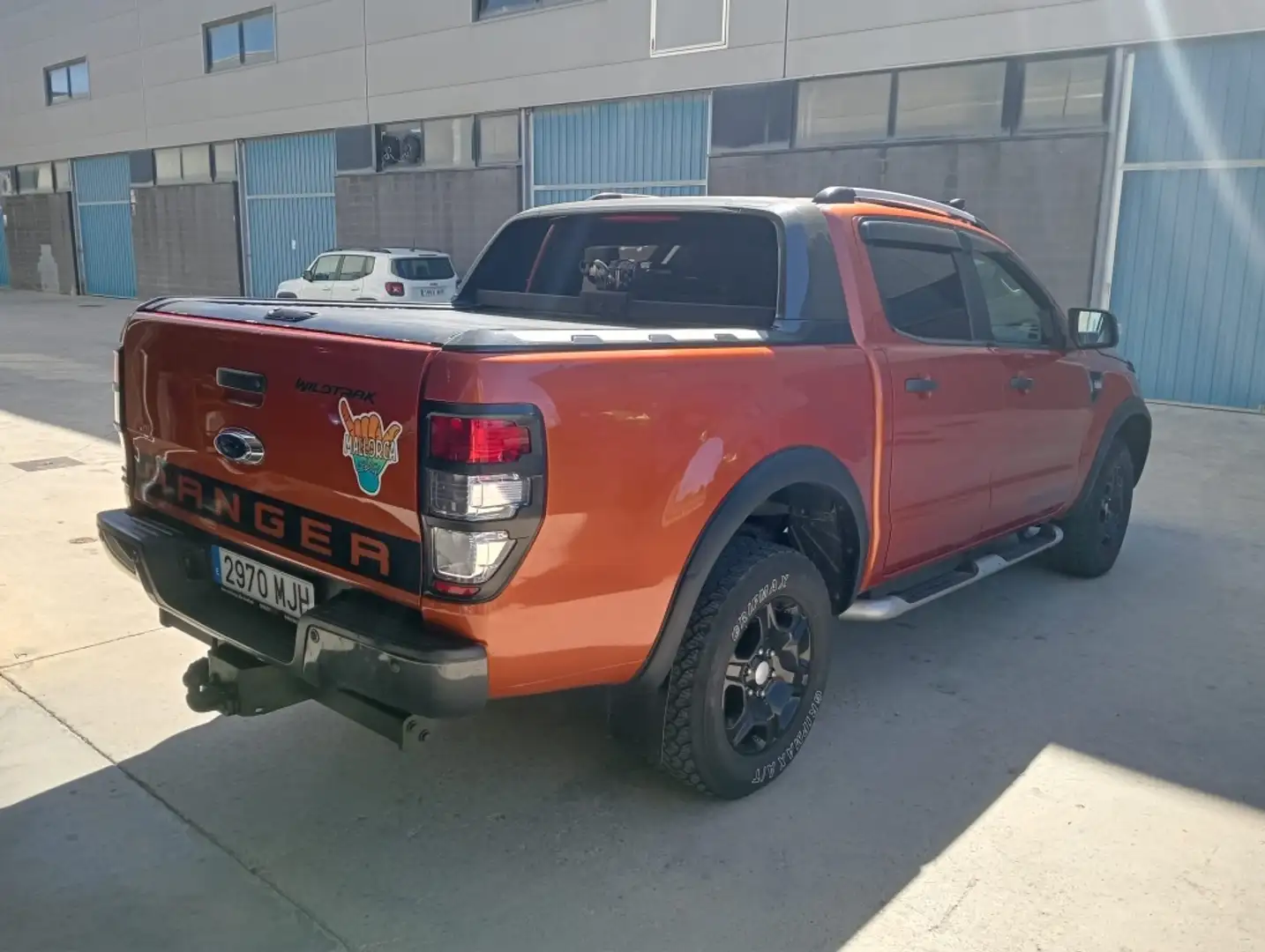 Ford Ranger FORD Industrial  Automático de 4 Puertas Orange - 2