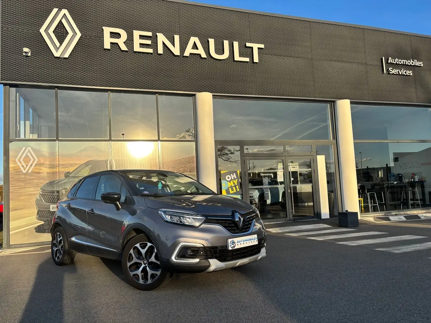 Renault Captur 1.3 TCE 130CH FAP INTENS Gris - 1