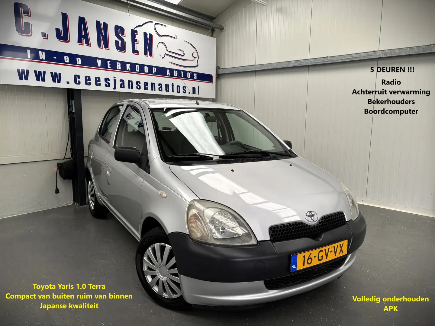 Toyota Yaris 1.0-16V VVT-i Terra MOOI !!! MANUAL Grijs - 1