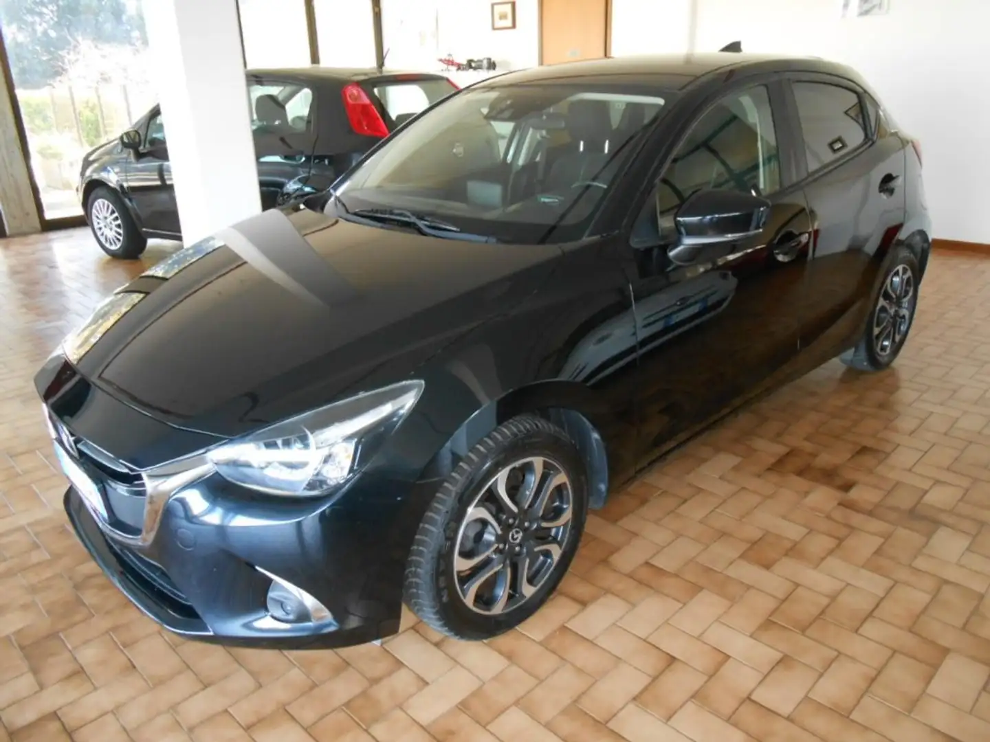 Mazda 2 1.5 Skyactiv-D Exceed PREZZO PROMO! Nero - 1
