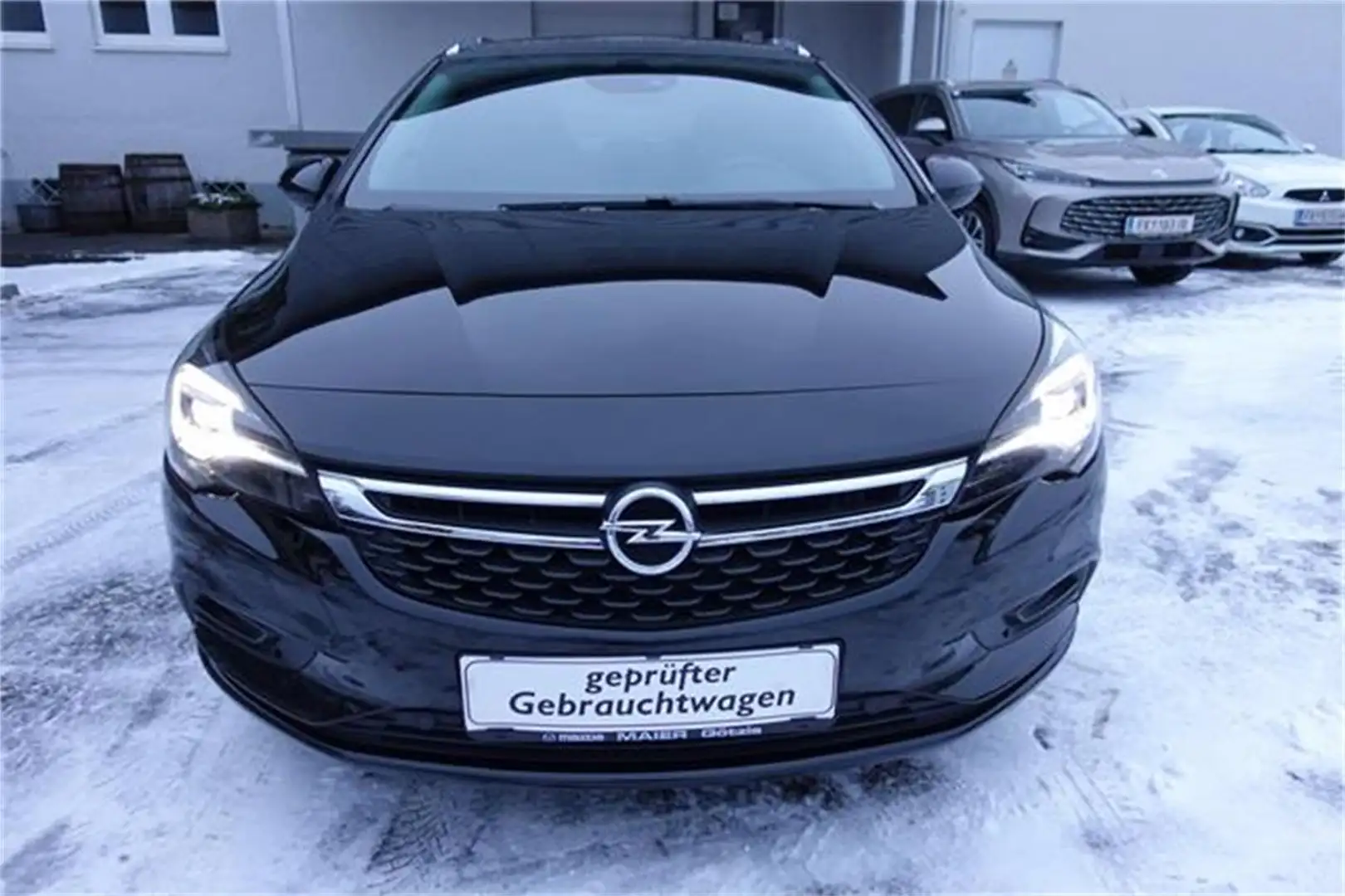 Opel Astra ST 1,6 BiTurbo CDTI Ecotec Innovation St./St Schwarz - 2