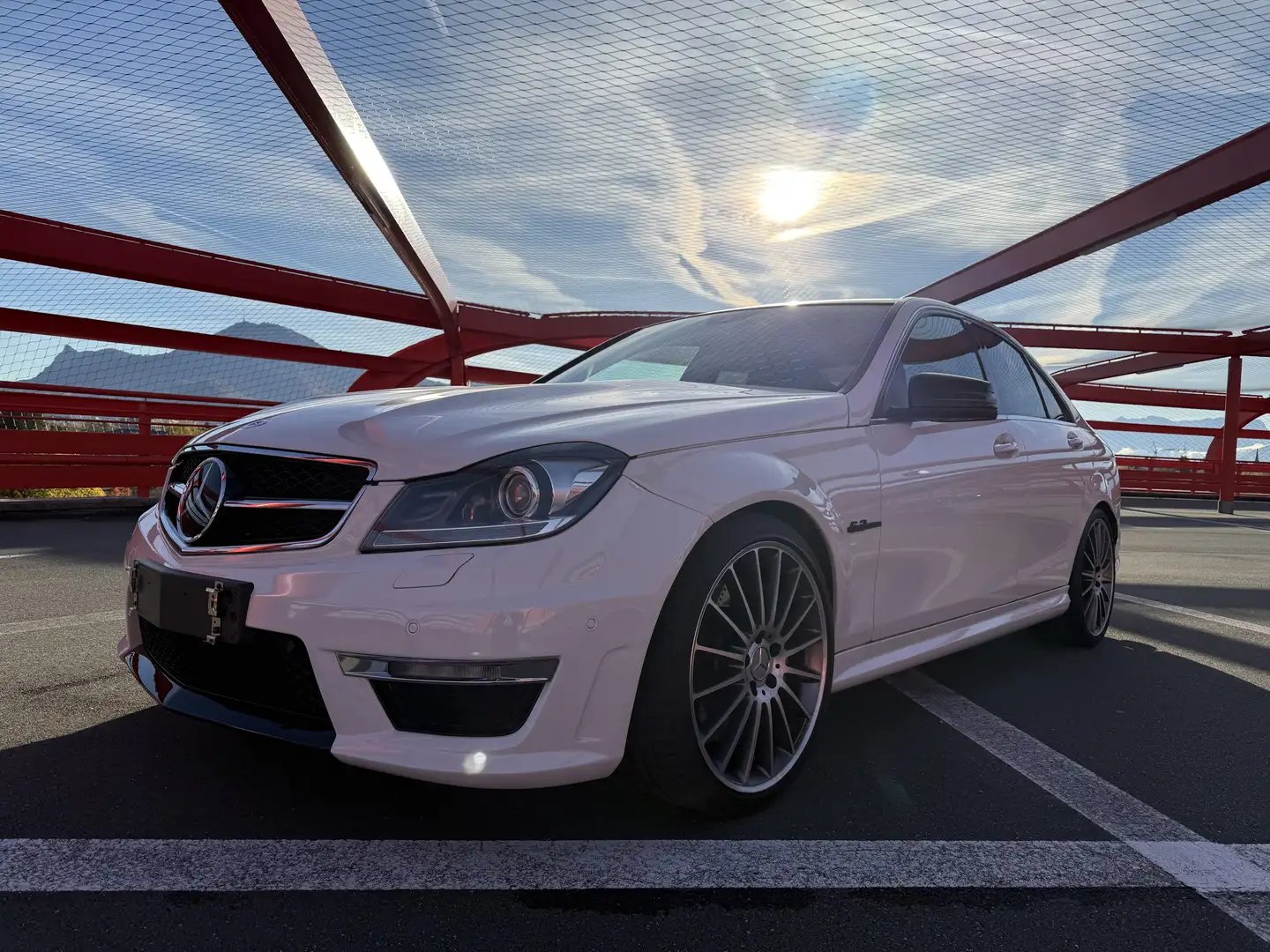 Mercedes-Benz C 63 AMG Avantgarde Aut.  DISTRONIC*H&K*ILS*KAMERA* - 1
