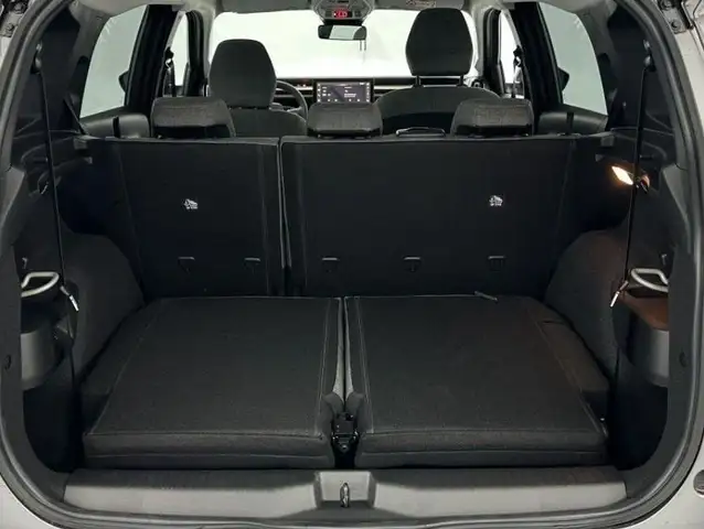 Citroen C3 Aircross view 8