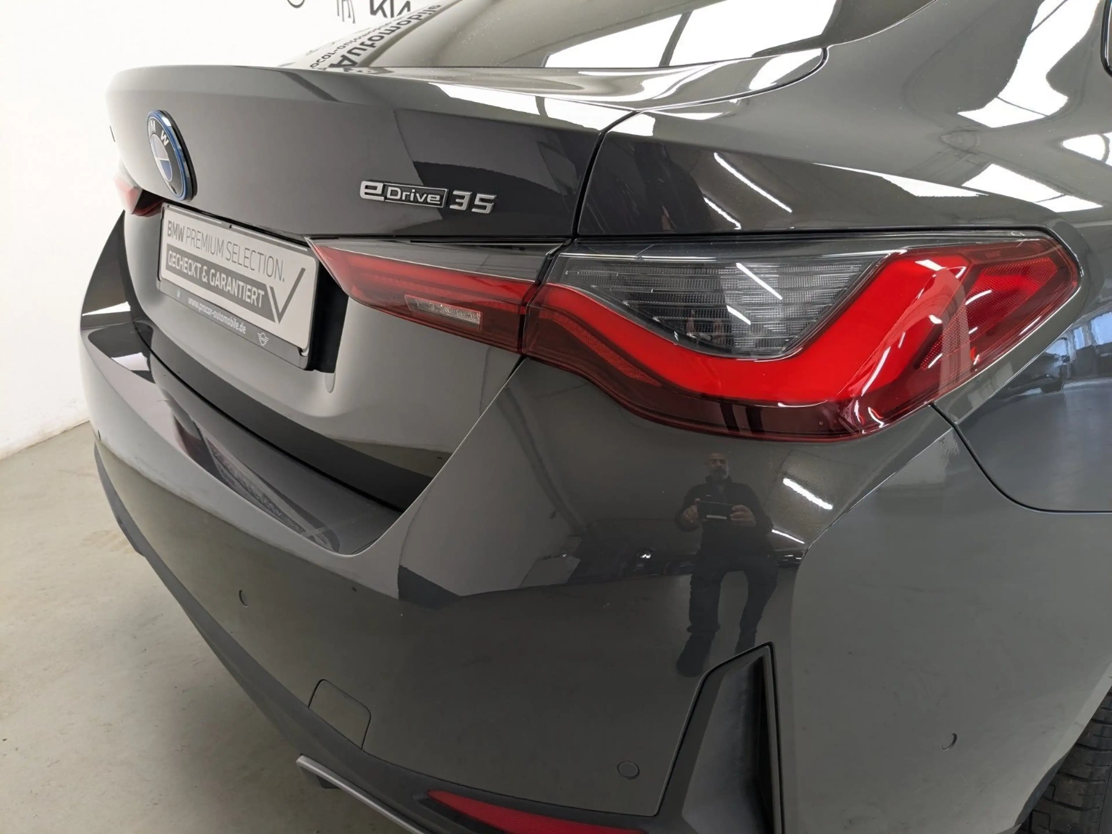 BMW i4 eDrive35 DA PA HiFi 18'' DAB LED Komfortzugang — photo 9