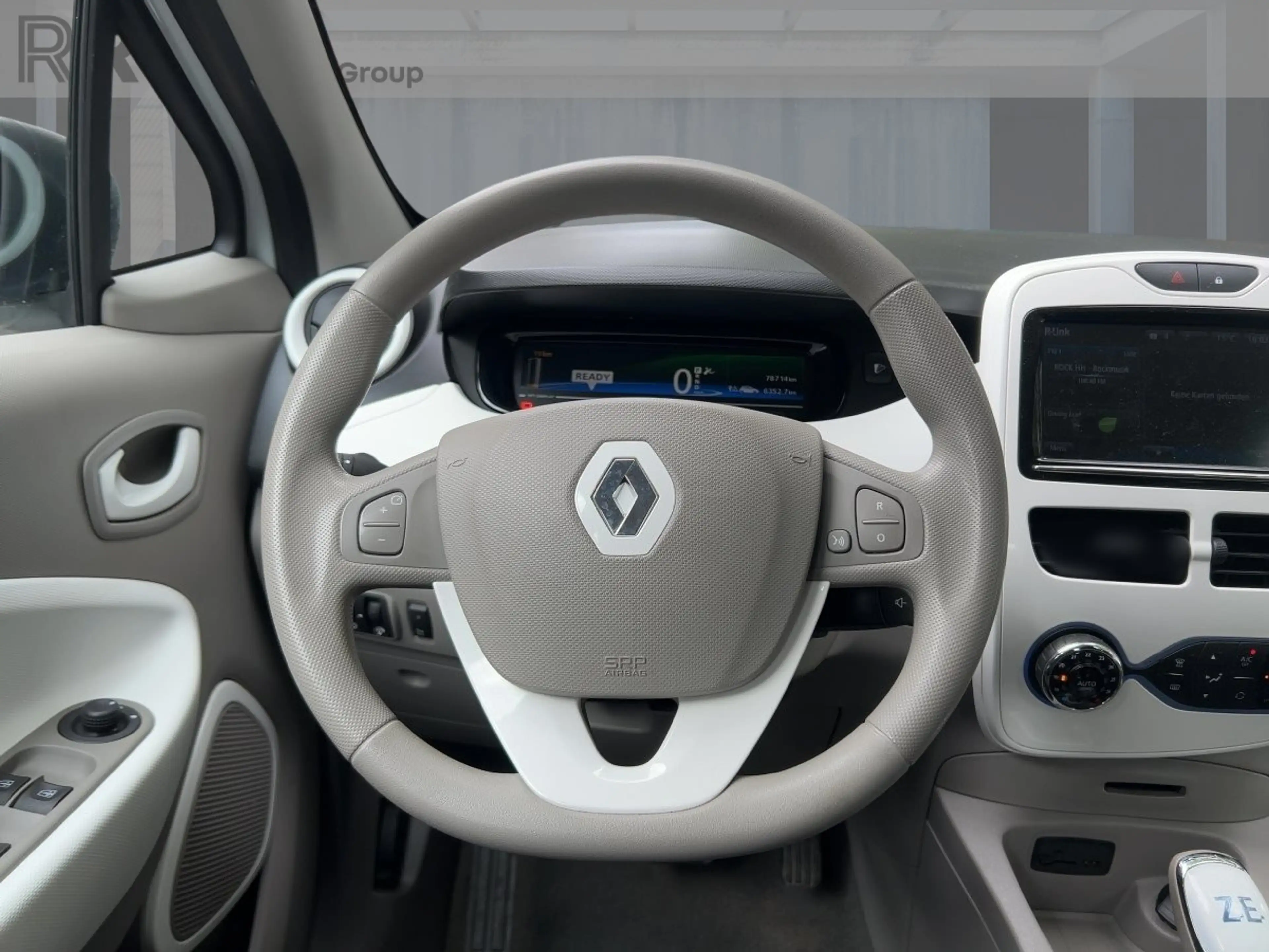 Renault ZOE Life KLIMA — photo 11