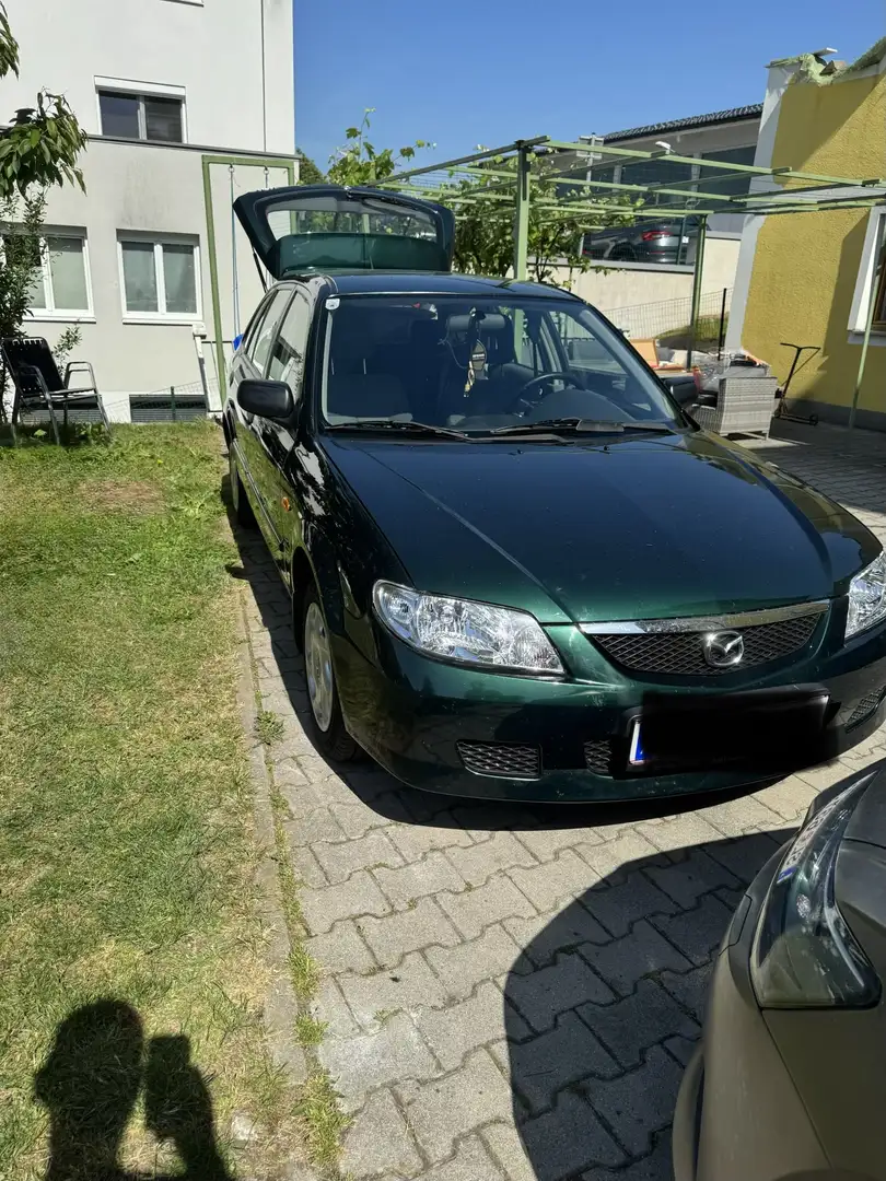 Mazda 323 Sedan 1,3i CE - 2
