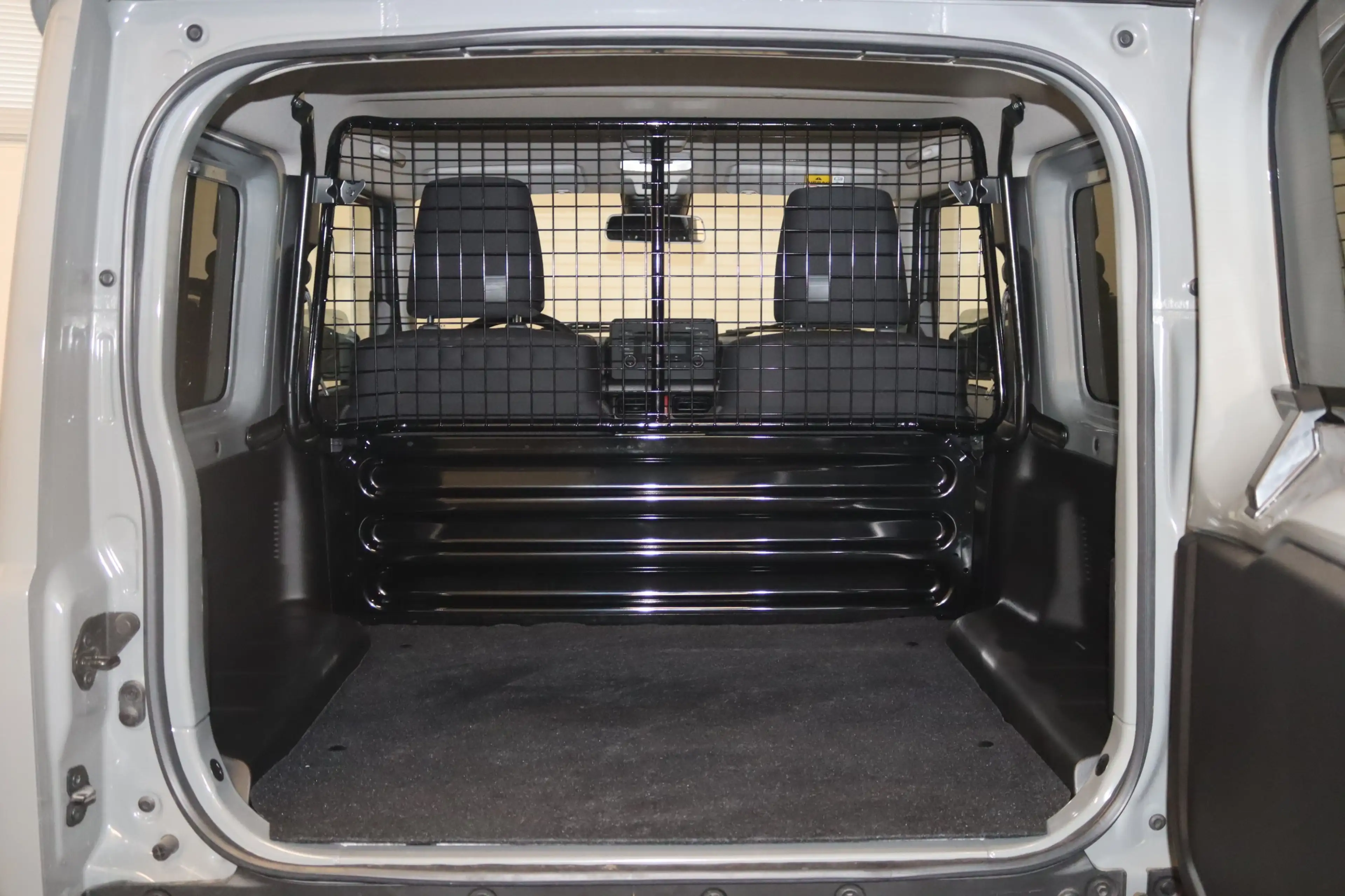 Suzuki Jimny Comfort AllGrip-Telefon-Spurhalte-SHZ-MFL- — photo 7